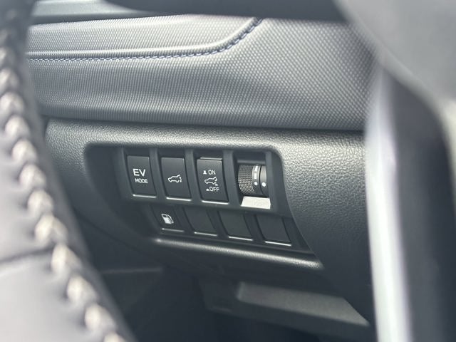 2025 Subaru FORESTER Limited Hybrid