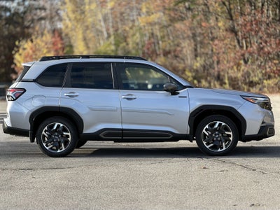 2025 Subaru FORESTER Limited Hybrid