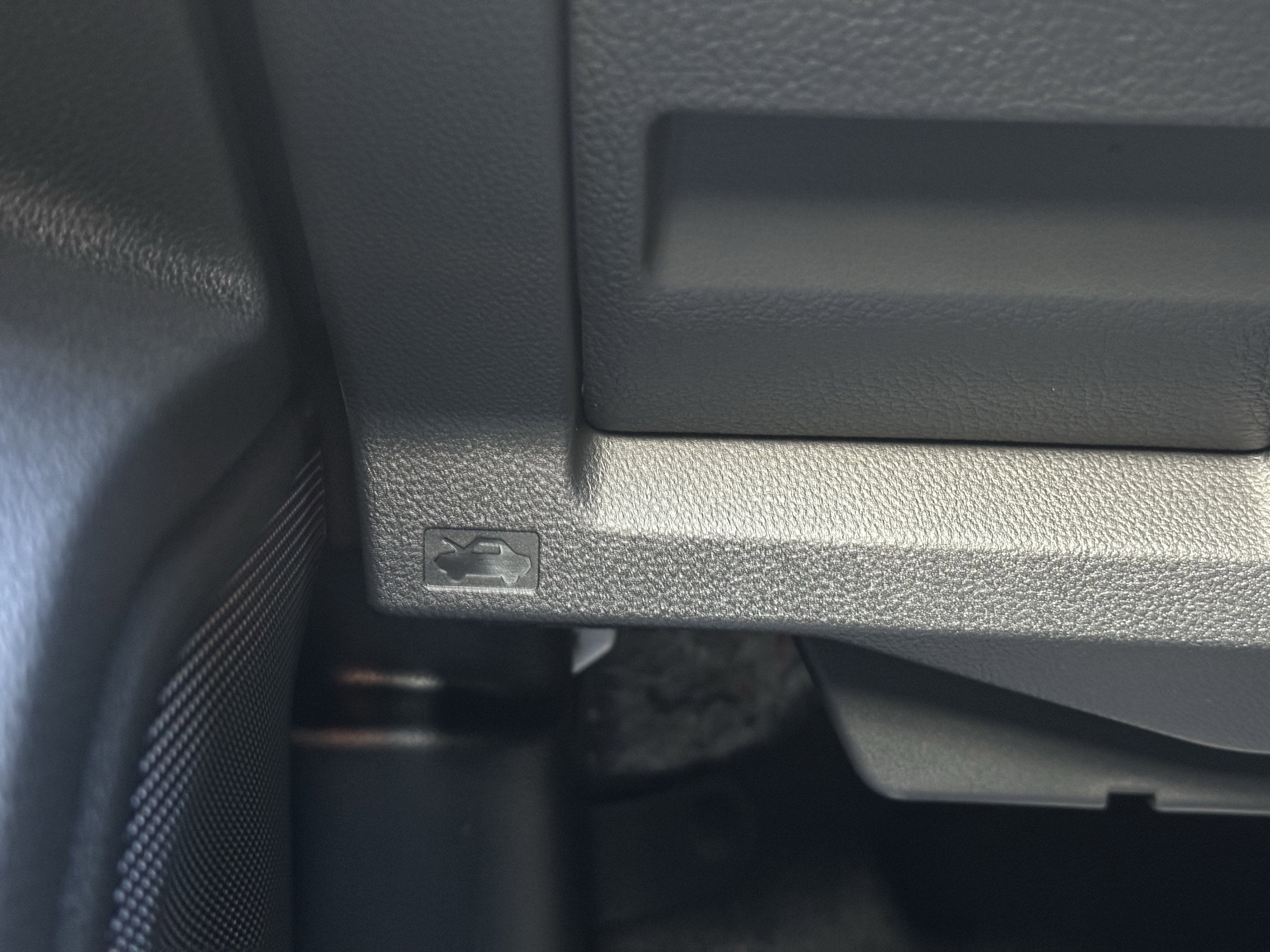 2025 Subaru FORESTER Touring Hybrid