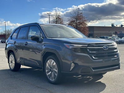 2025 Subaru FORESTER Touring Hybrid