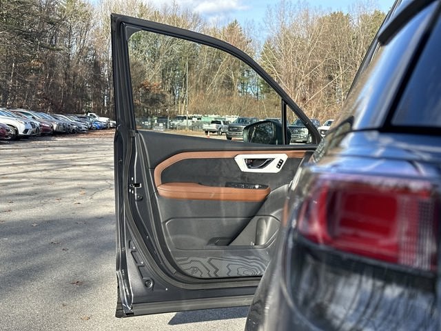 2025 Subaru FORESTER Touring Hybrid