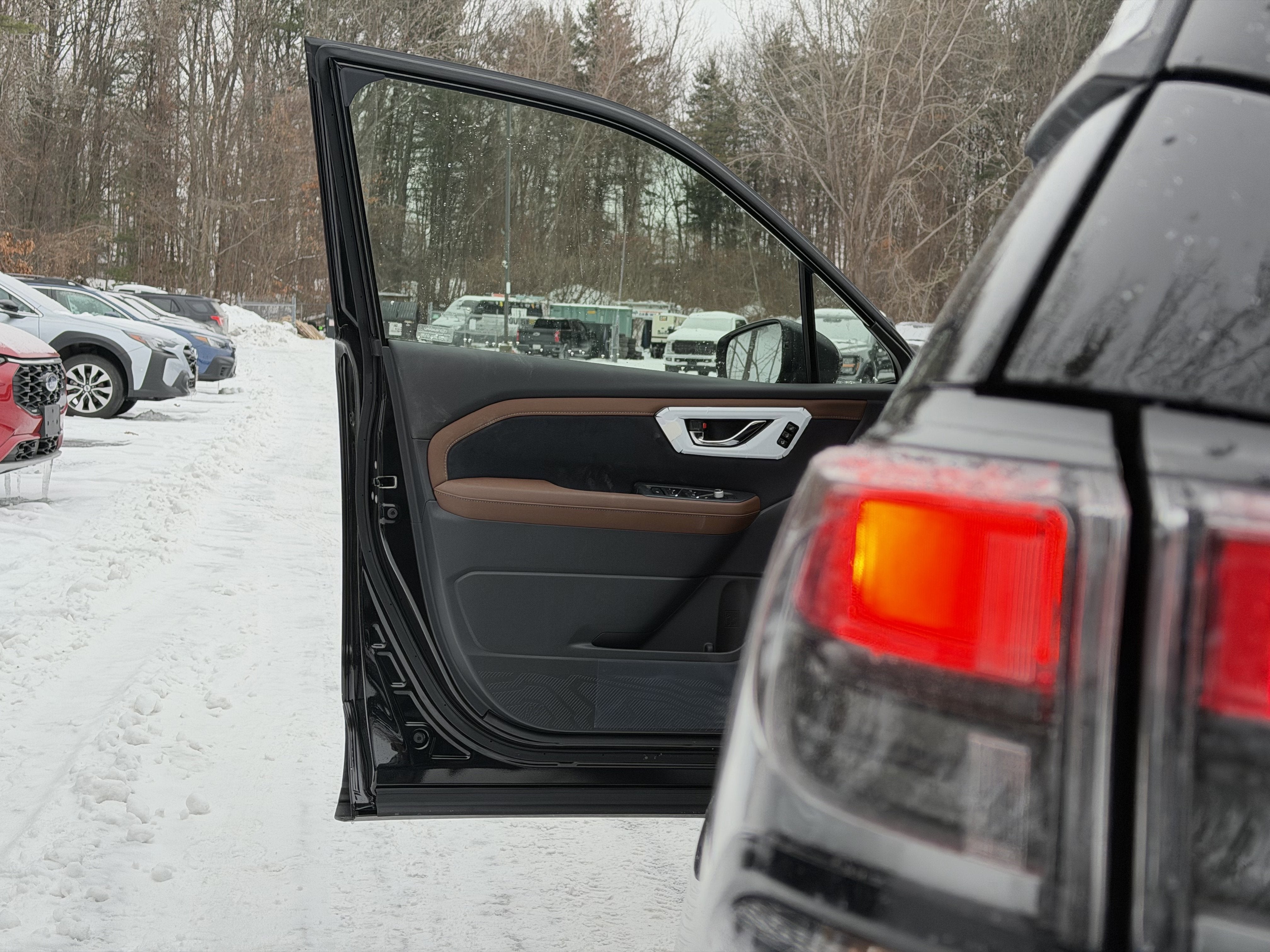 2025 Subaru FORESTER Touring Hybrid