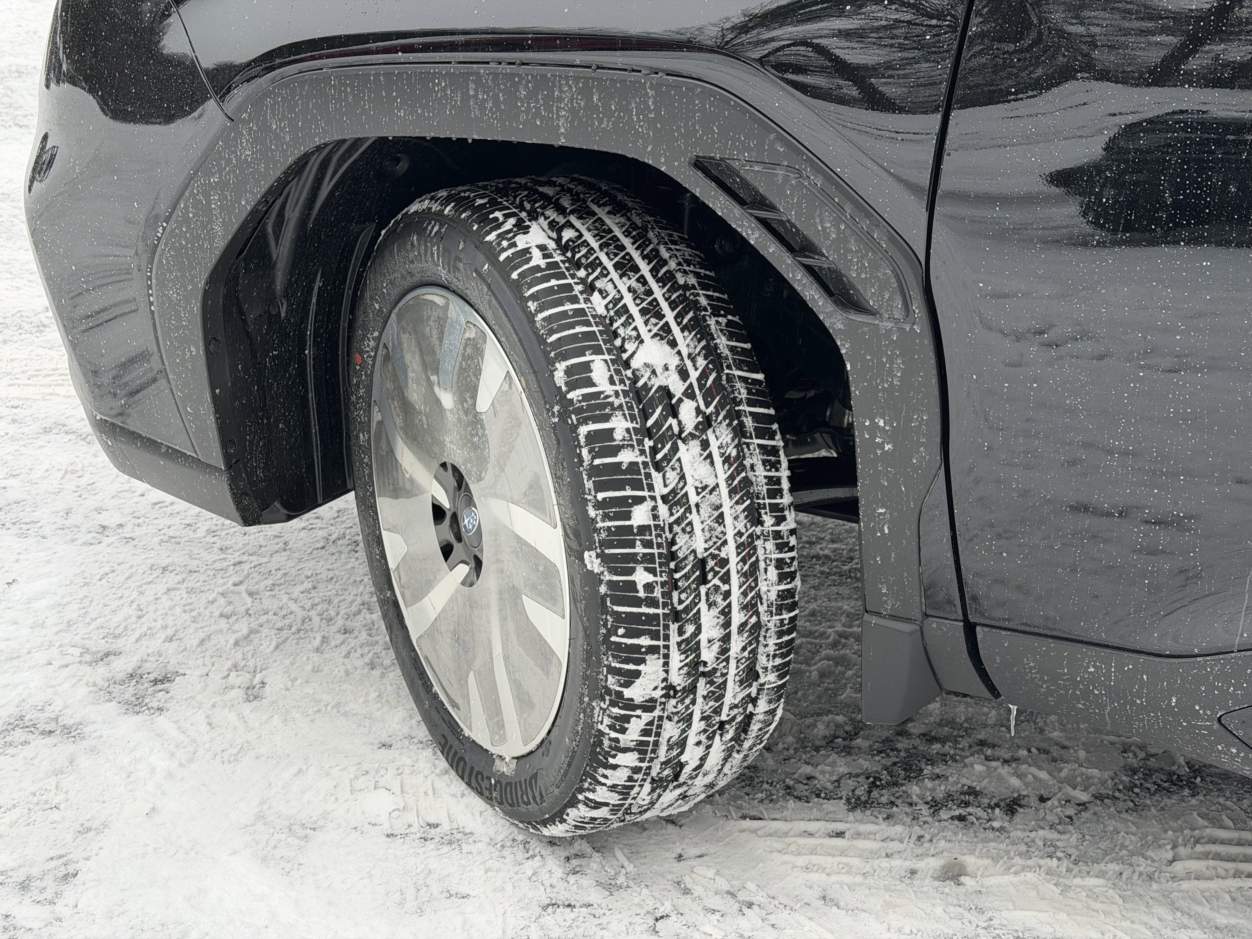 2025 Subaru FORESTER Touring Hybrid