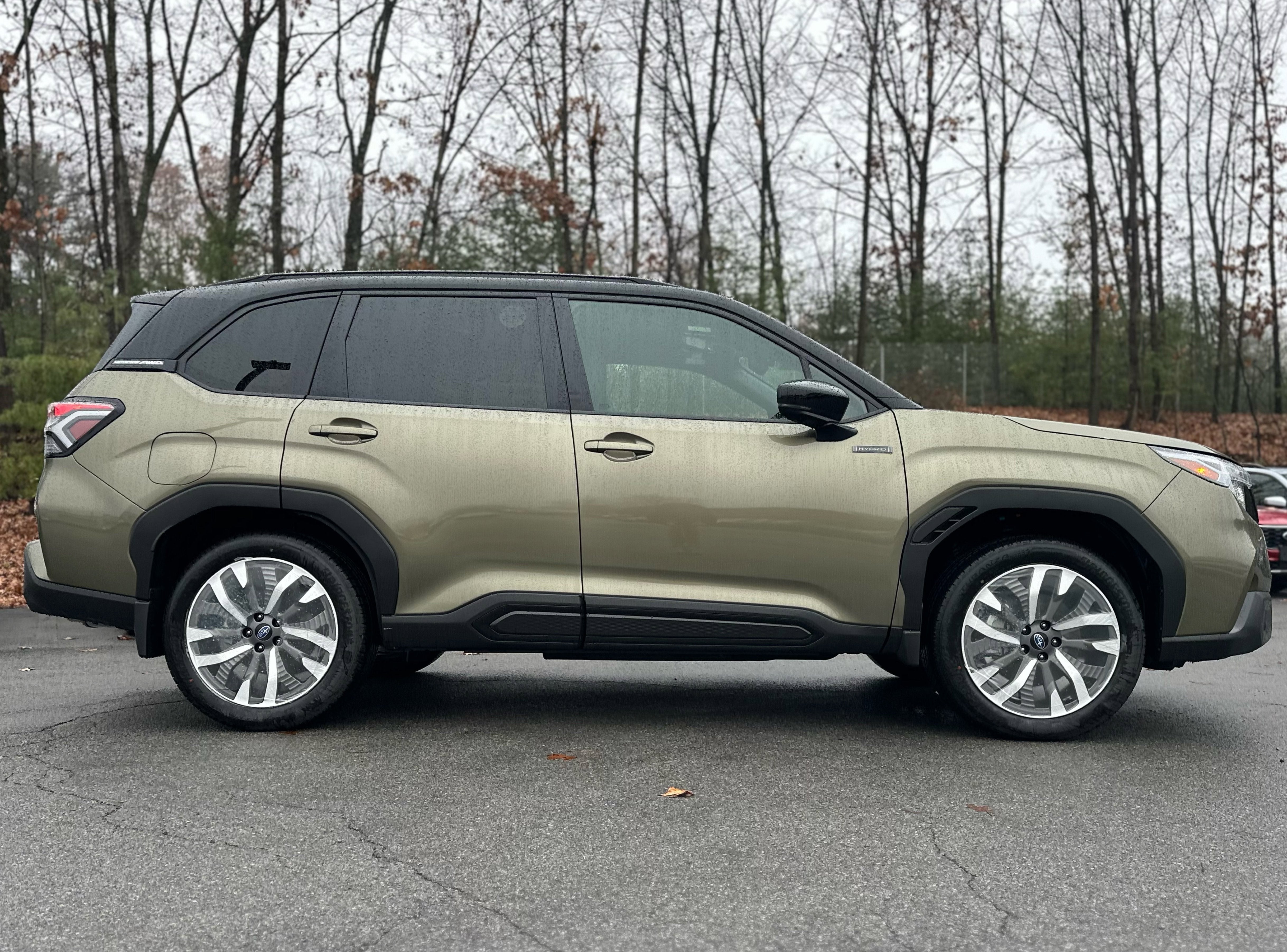 2025 Subaru FORESTER Touring Hybrid