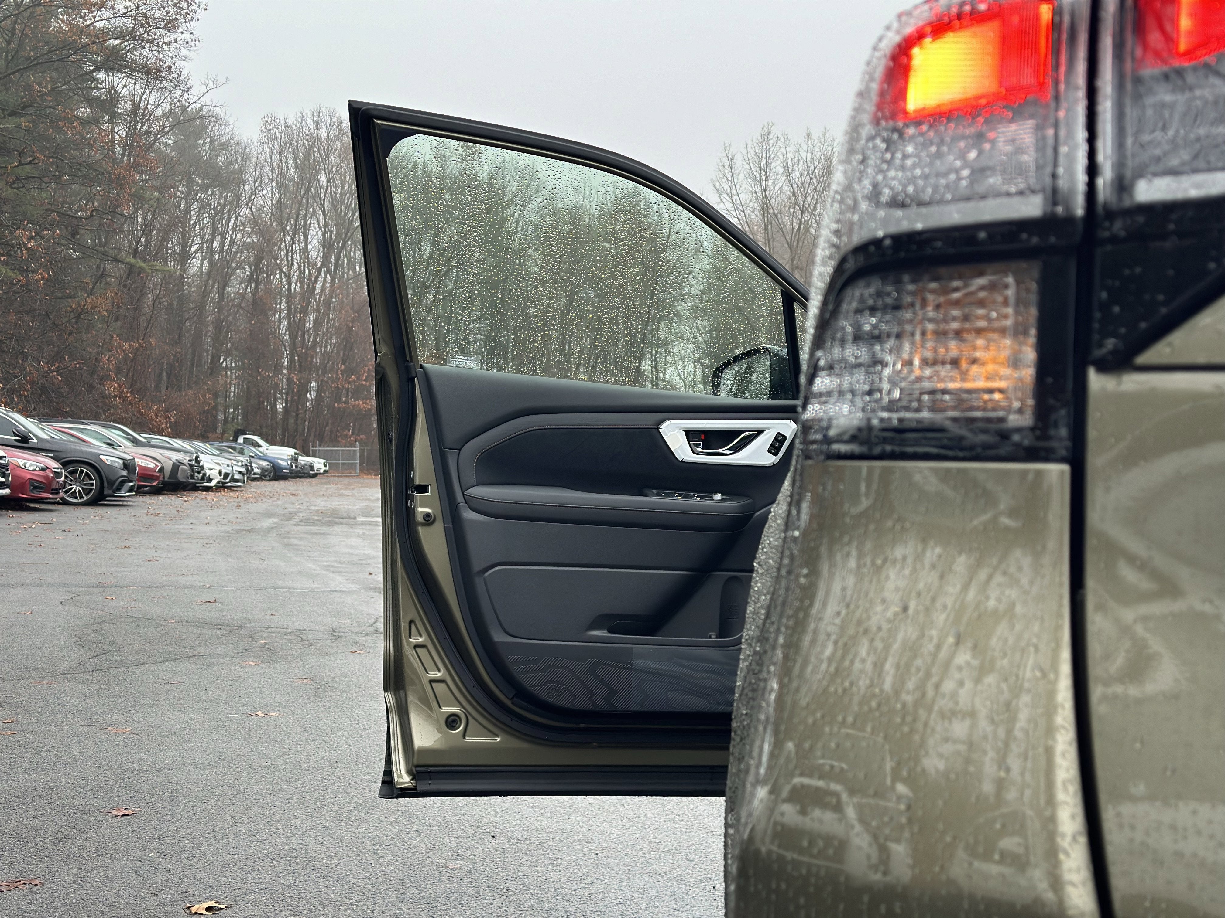 2025 Subaru FORESTER Touring Hybrid