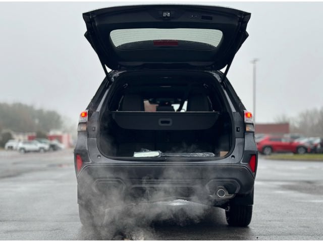 2025 Subaru FORESTER Touring Hybrid