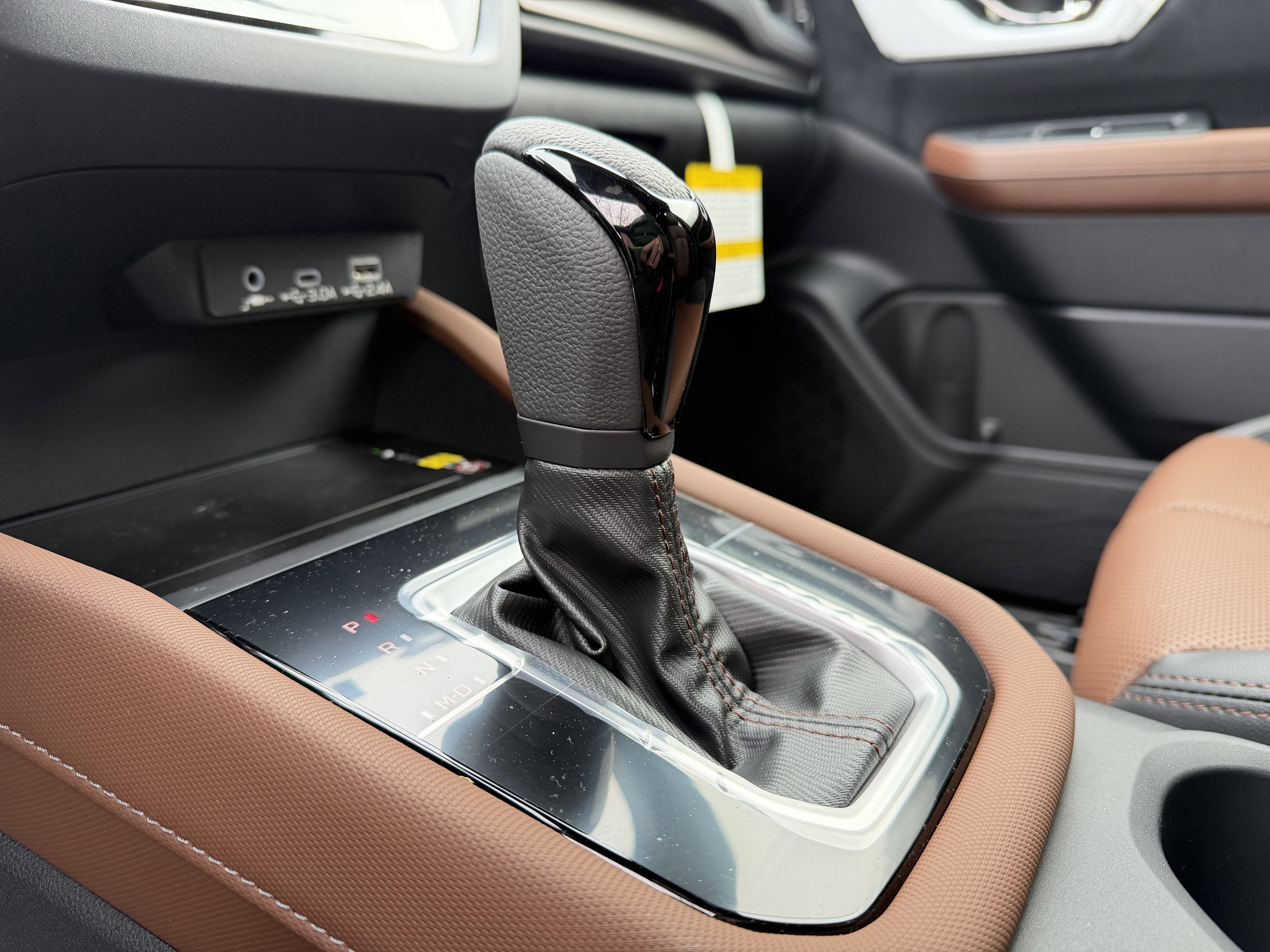 2025 Subaru FORESTER Touring Hybrid