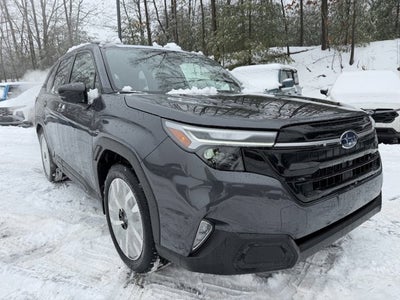 2025 Subaru FORESTER Touring Hybrid