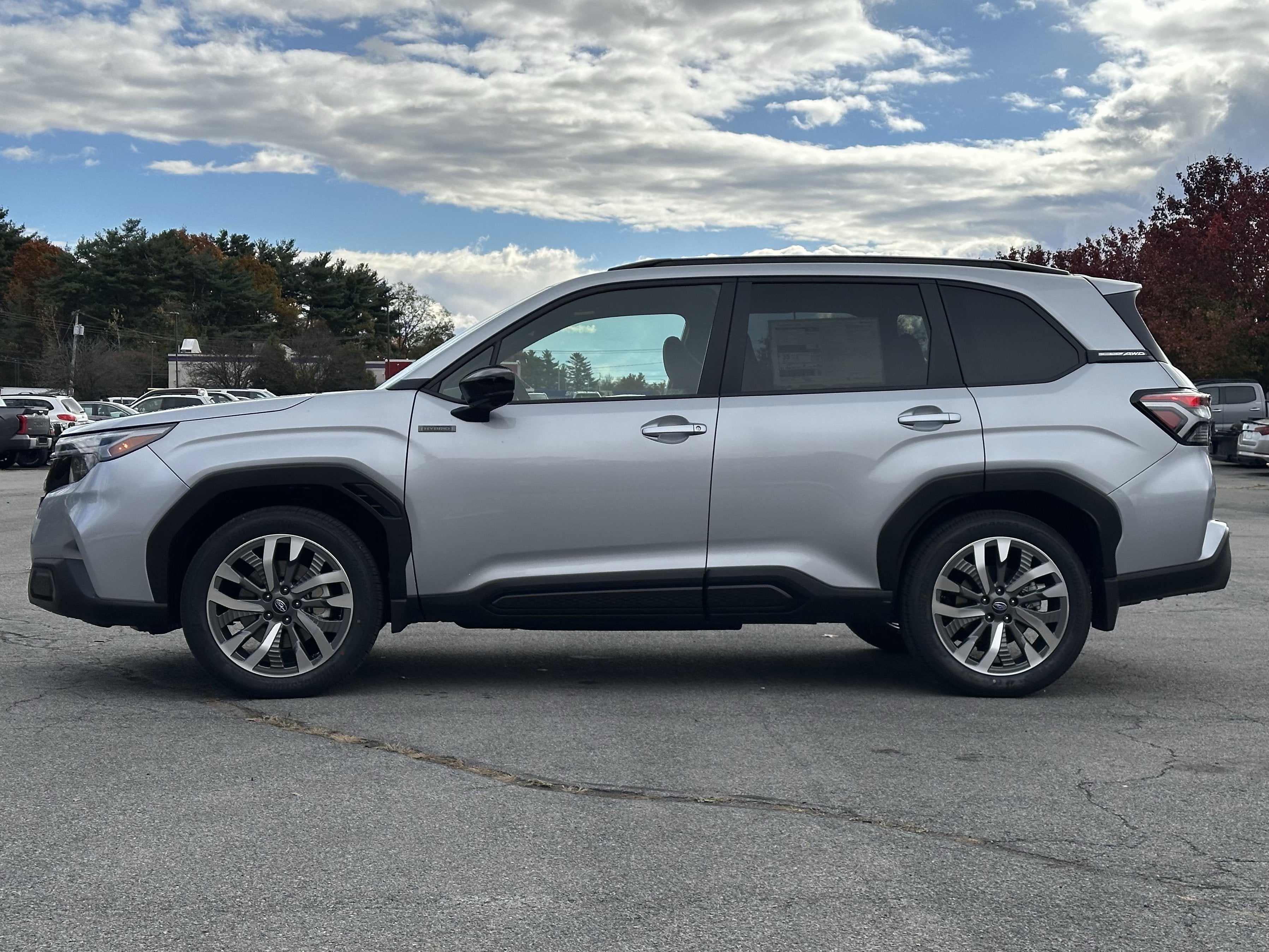 2025 Subaru FORESTER Touring Hybrid
