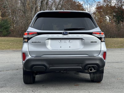 2025 Subaru FORESTER Touring Hybrid