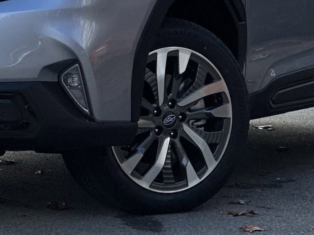 2025 Subaru FORESTER Touring Hybrid