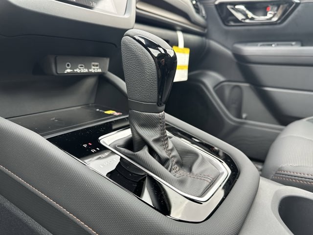 2025 Subaru FORESTER Touring Hybrid