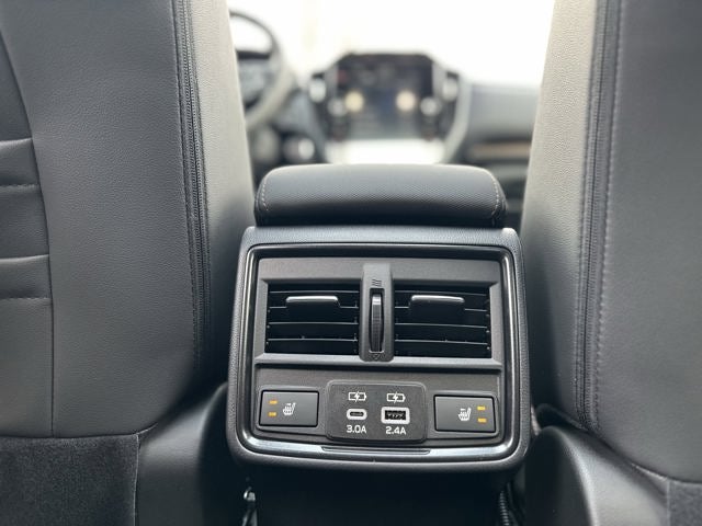 2025 Subaru FORESTER Touring Hybrid