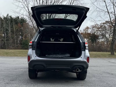 2025 Subaru FORESTER Touring Hybrid