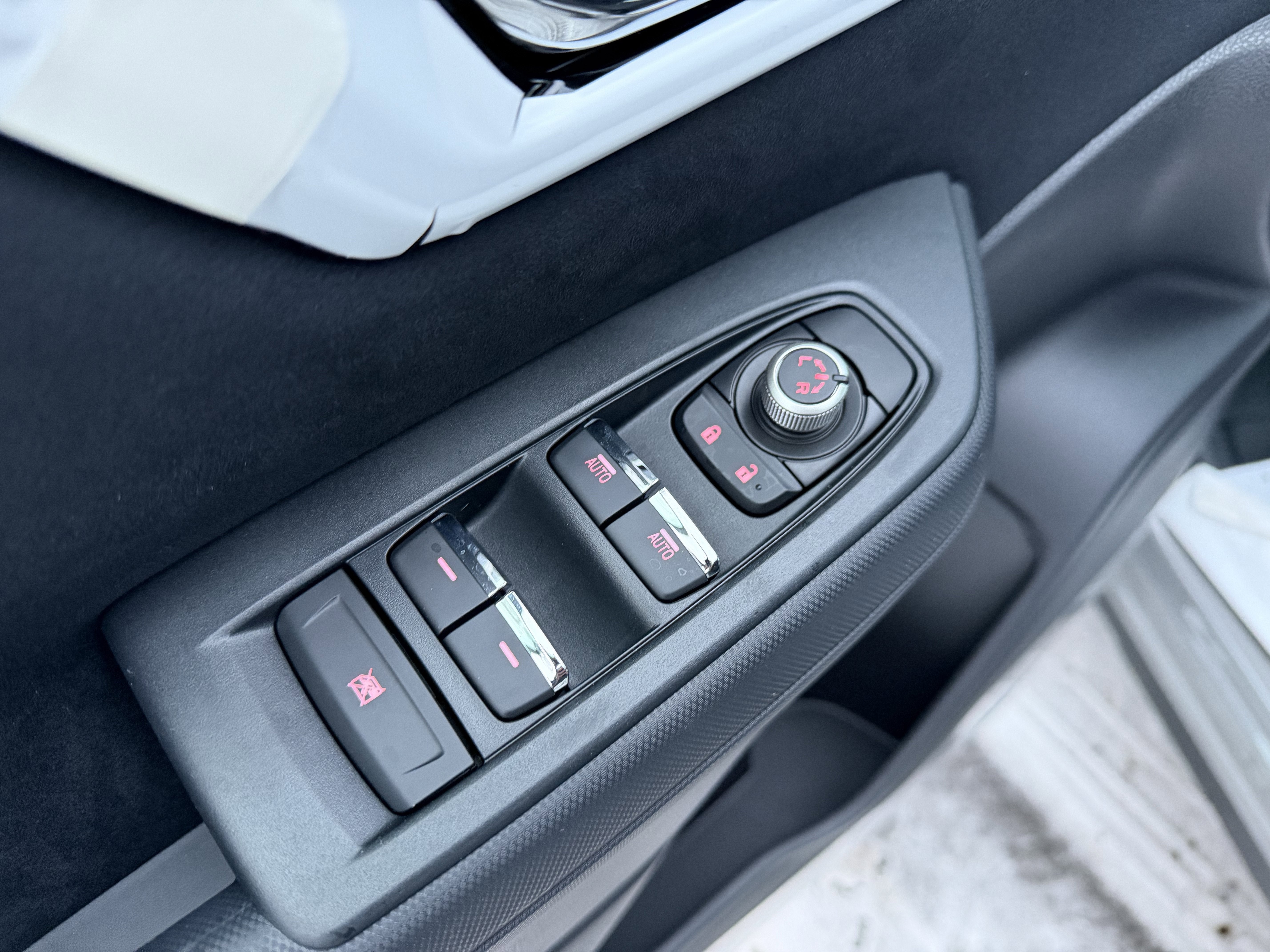 2025 Subaru FORESTER Touring Hybrid