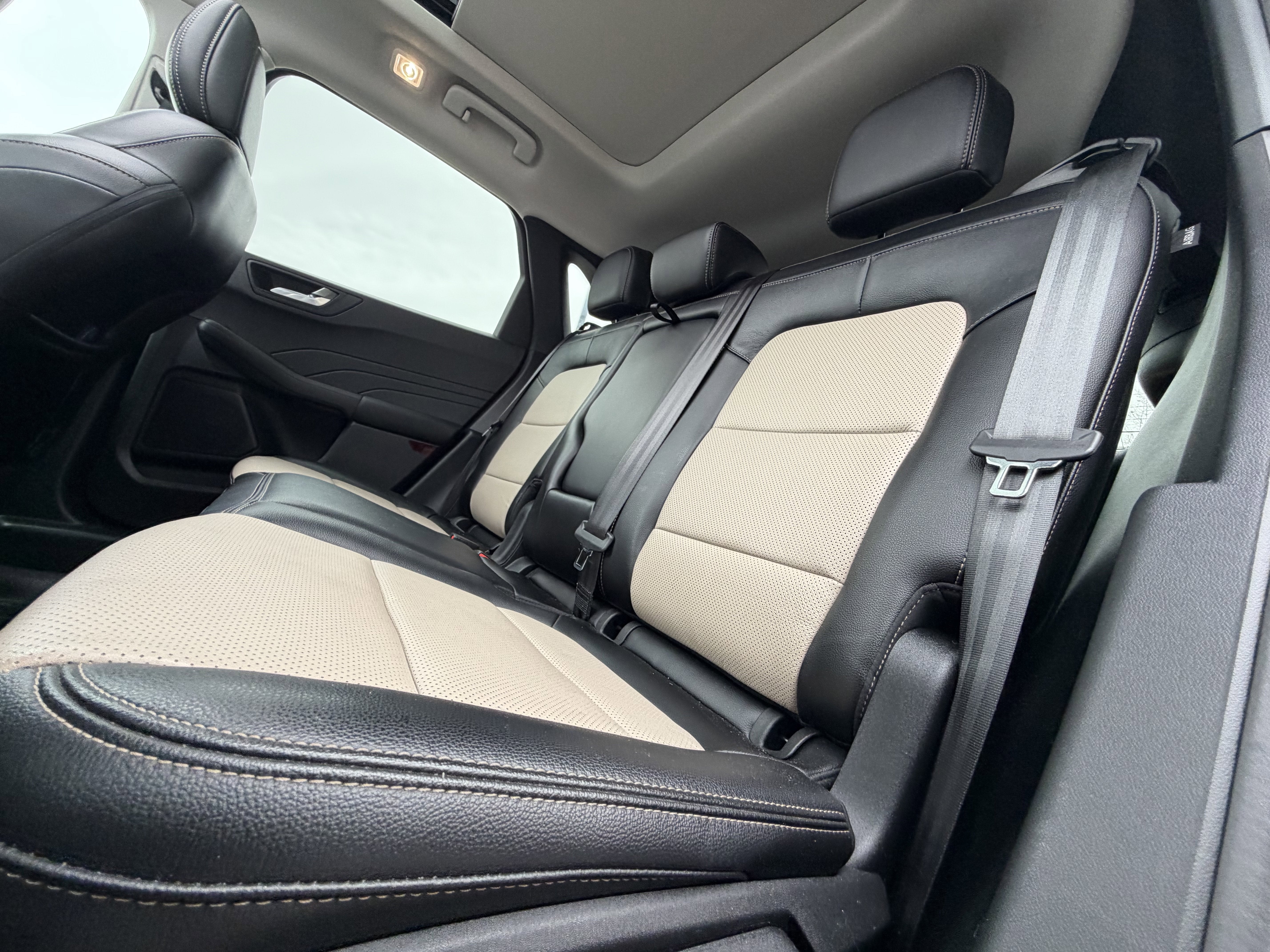 2021 Ford Escape Titanium