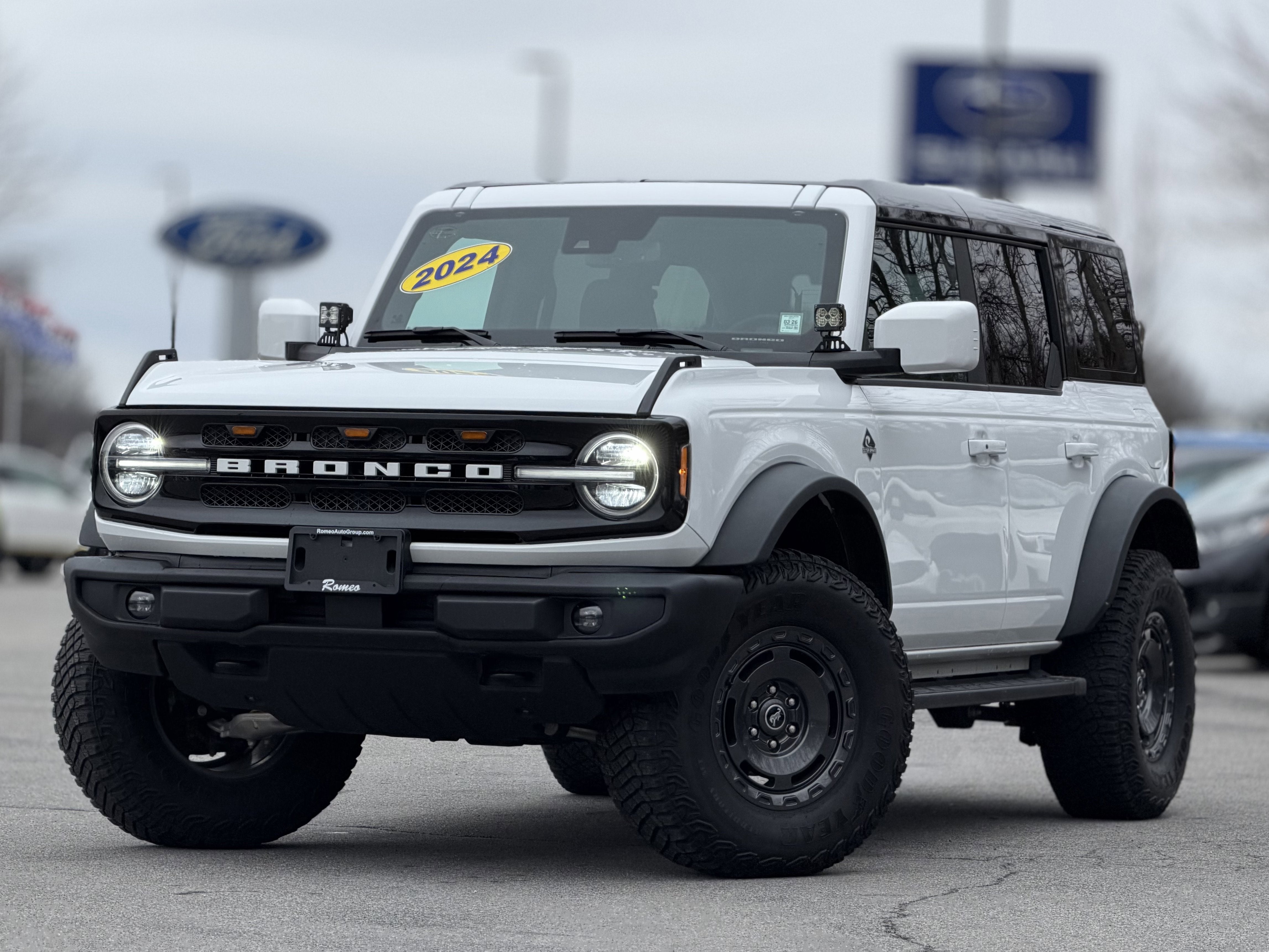 2024 Ford Bronco Outer Banks