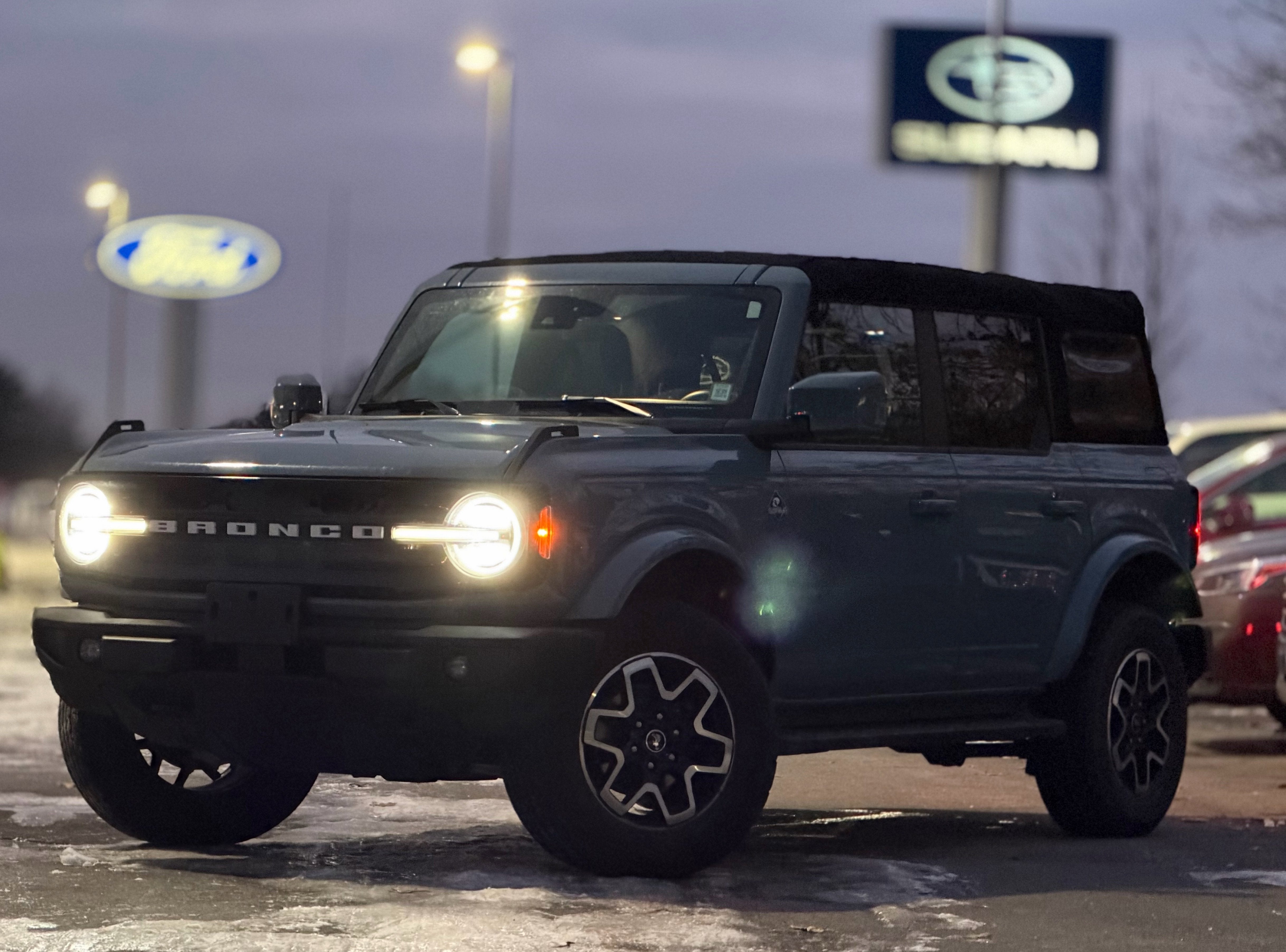 2023 Ford Bronco Outer Banks