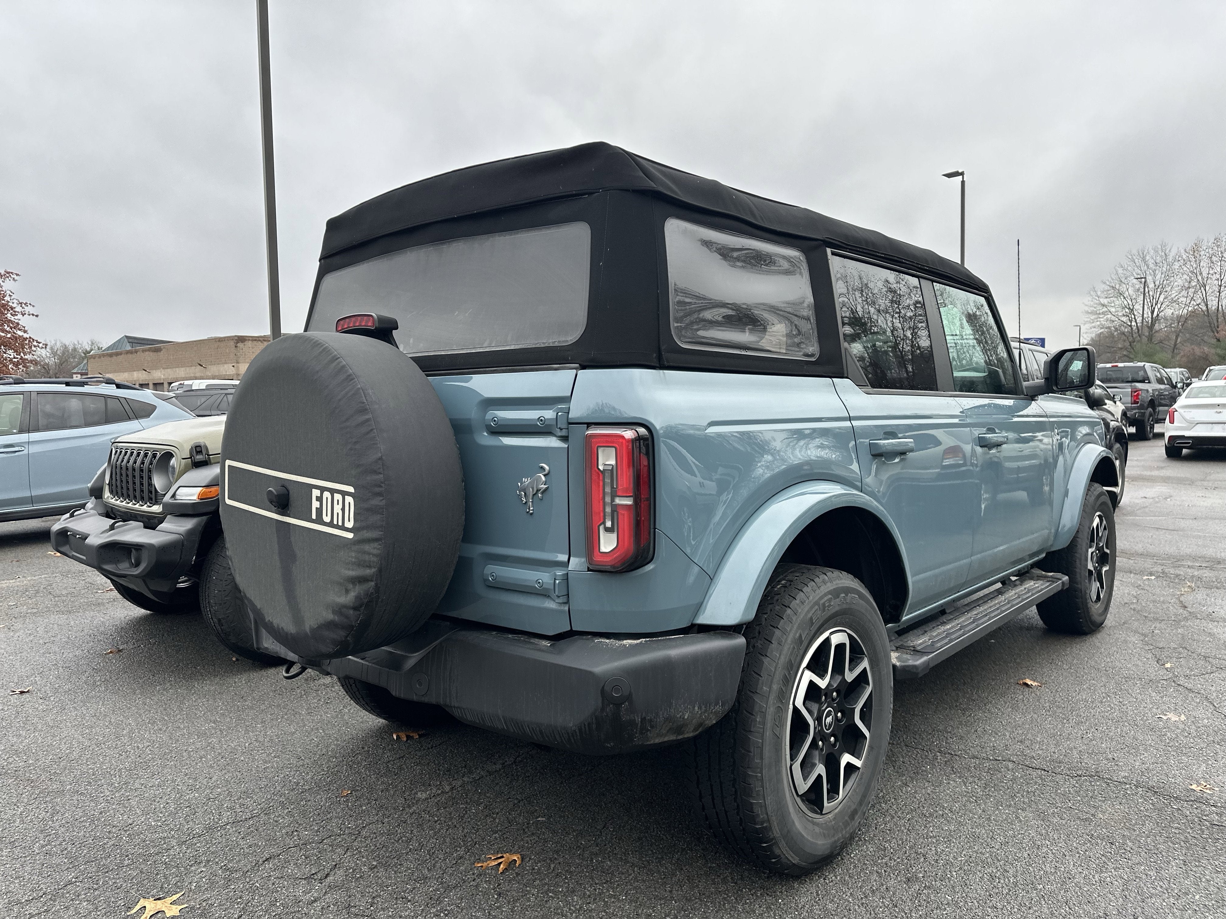 2023 Ford Bronco Outer Banks