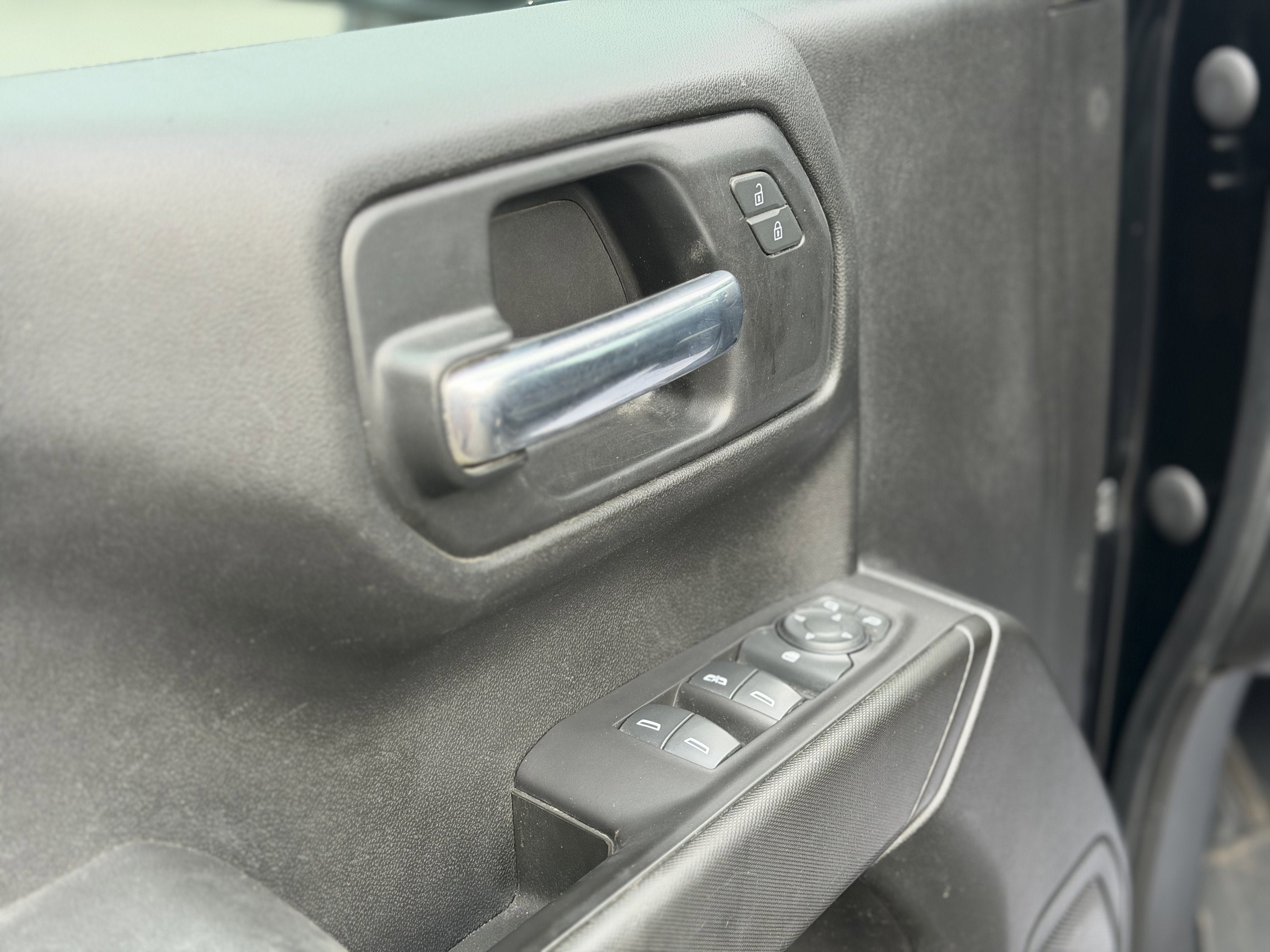 2020 Chevrolet Silverado 1500 Custom Trail Boss