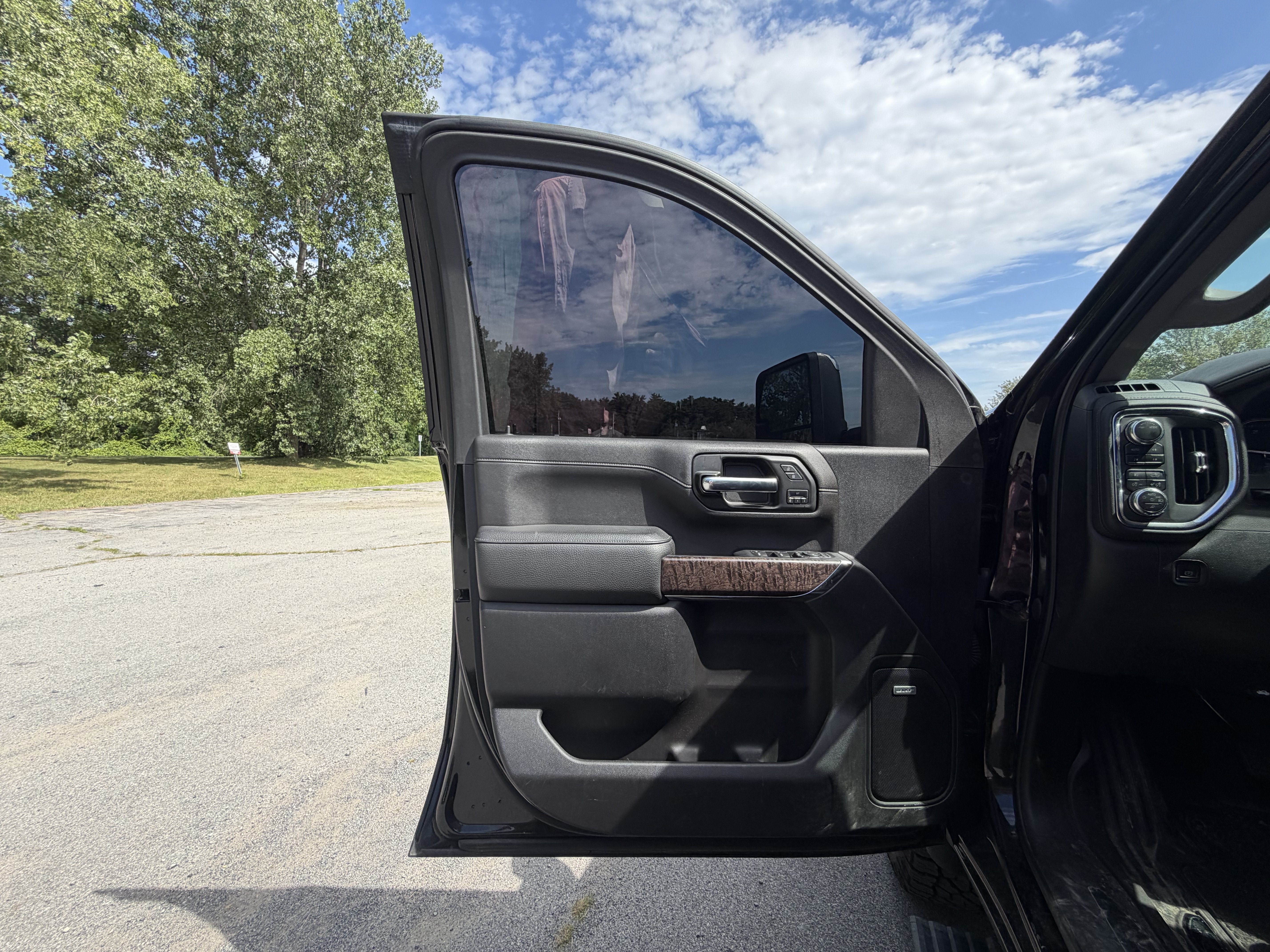 2023 GMC Sierra 2500HD Denali