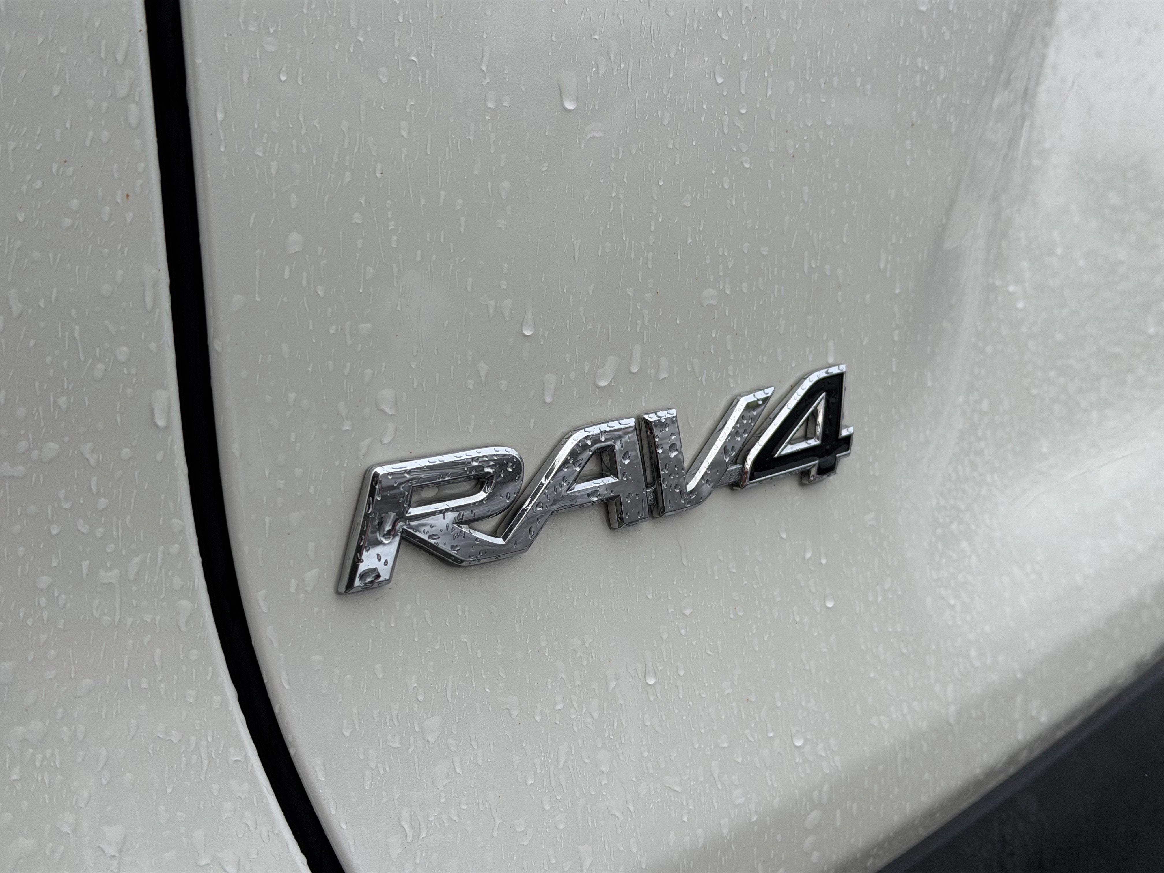 2020 Toyota RAV4 Limited