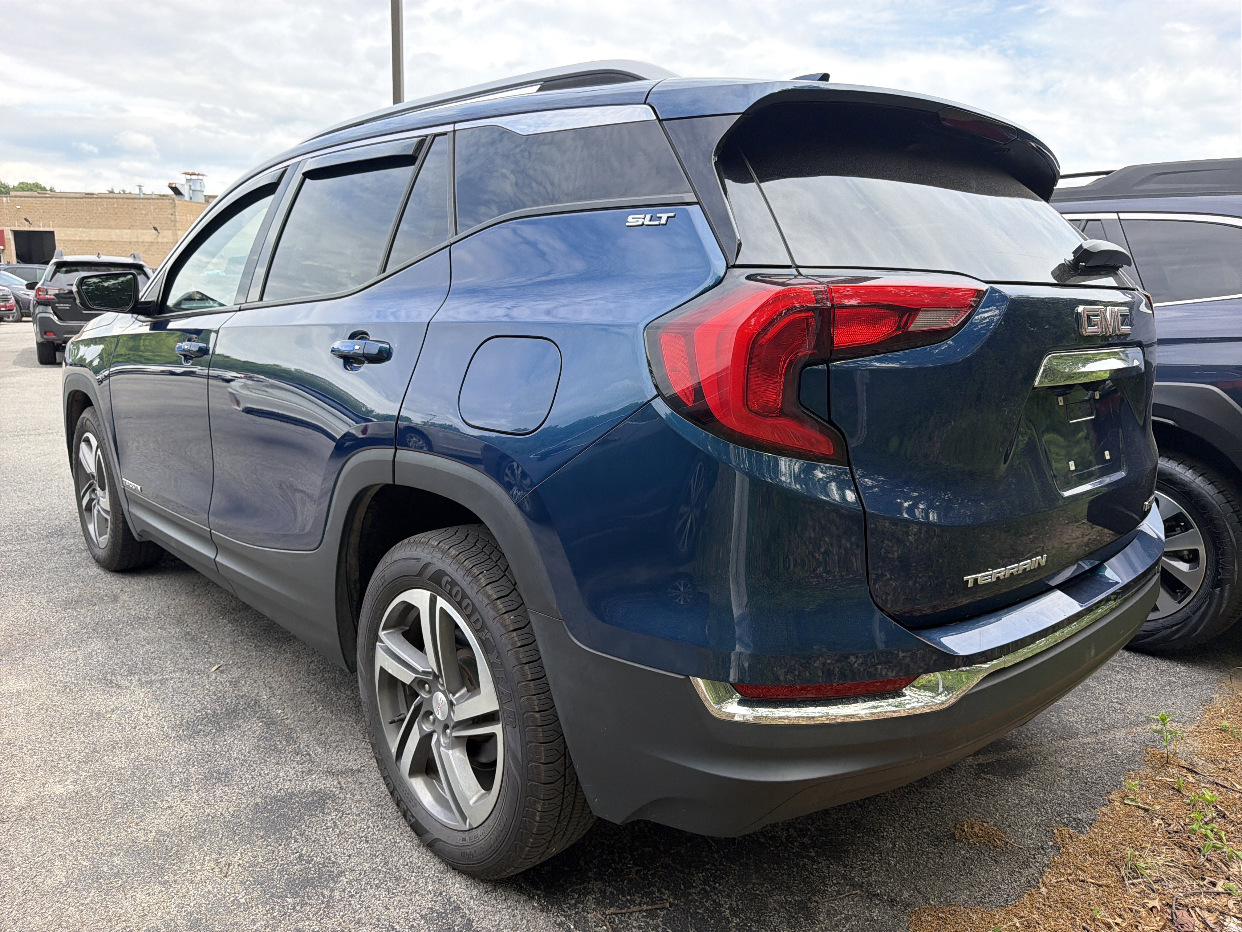 2020 GMC Terrain SLT