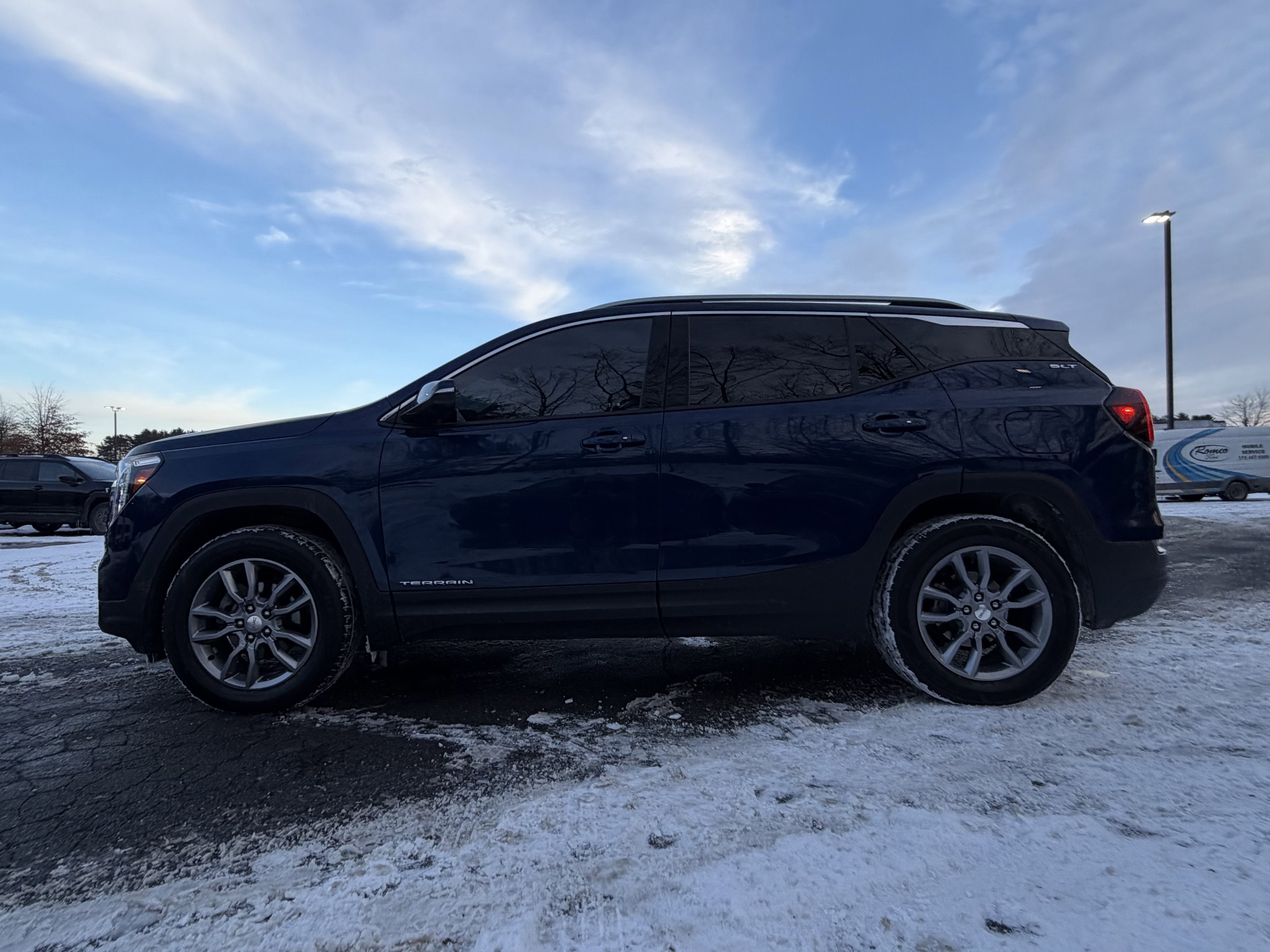 2022 GMC Terrain SLT