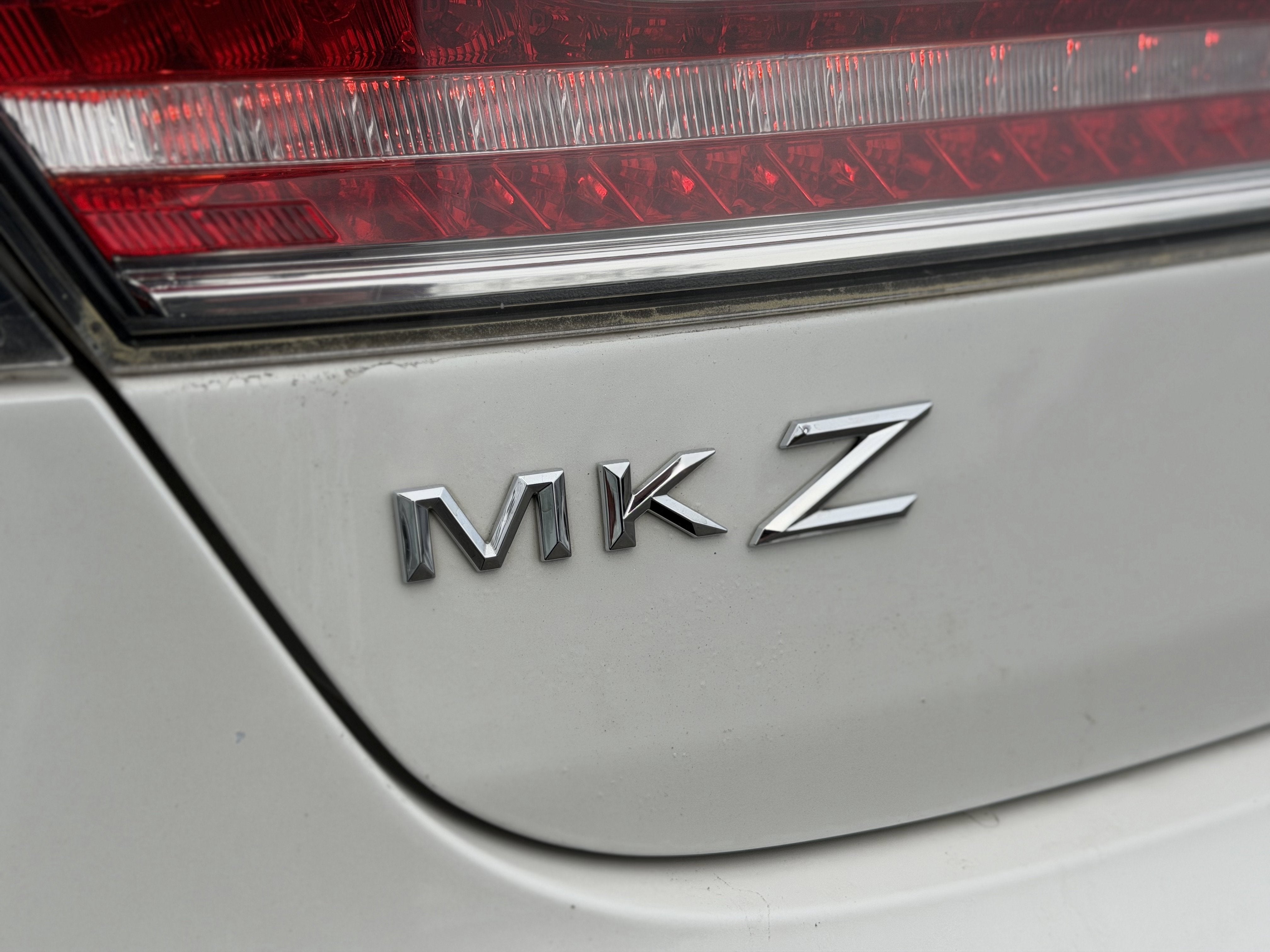 2018 Lincoln MKZ Select