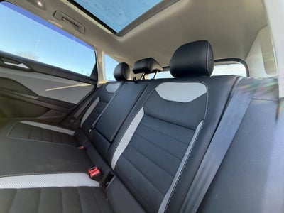 2022 Volkswagen Taos 1.5T SEL