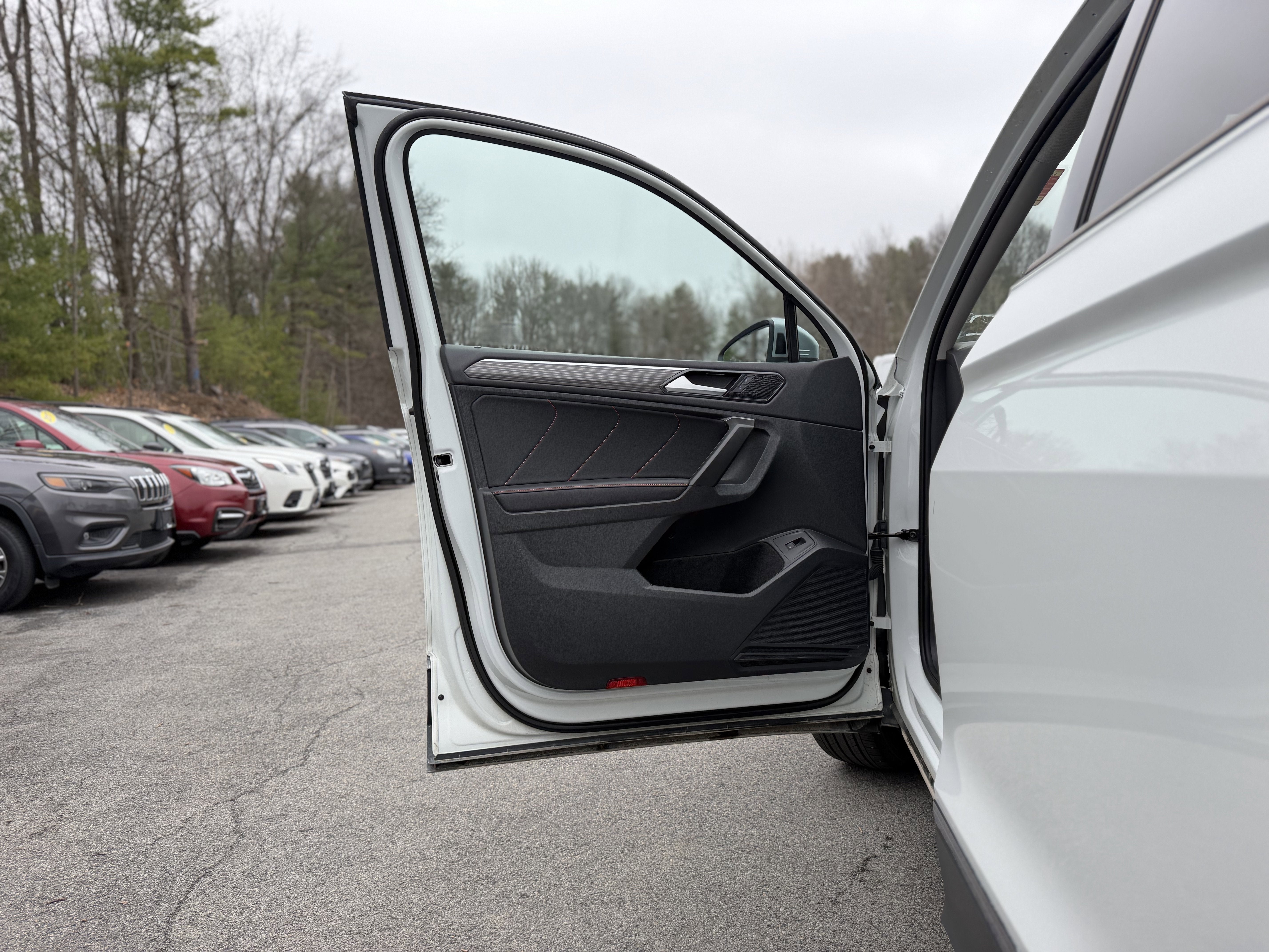 2024 Volkswagen Tiguan 2.0T Wolfsburg Edition