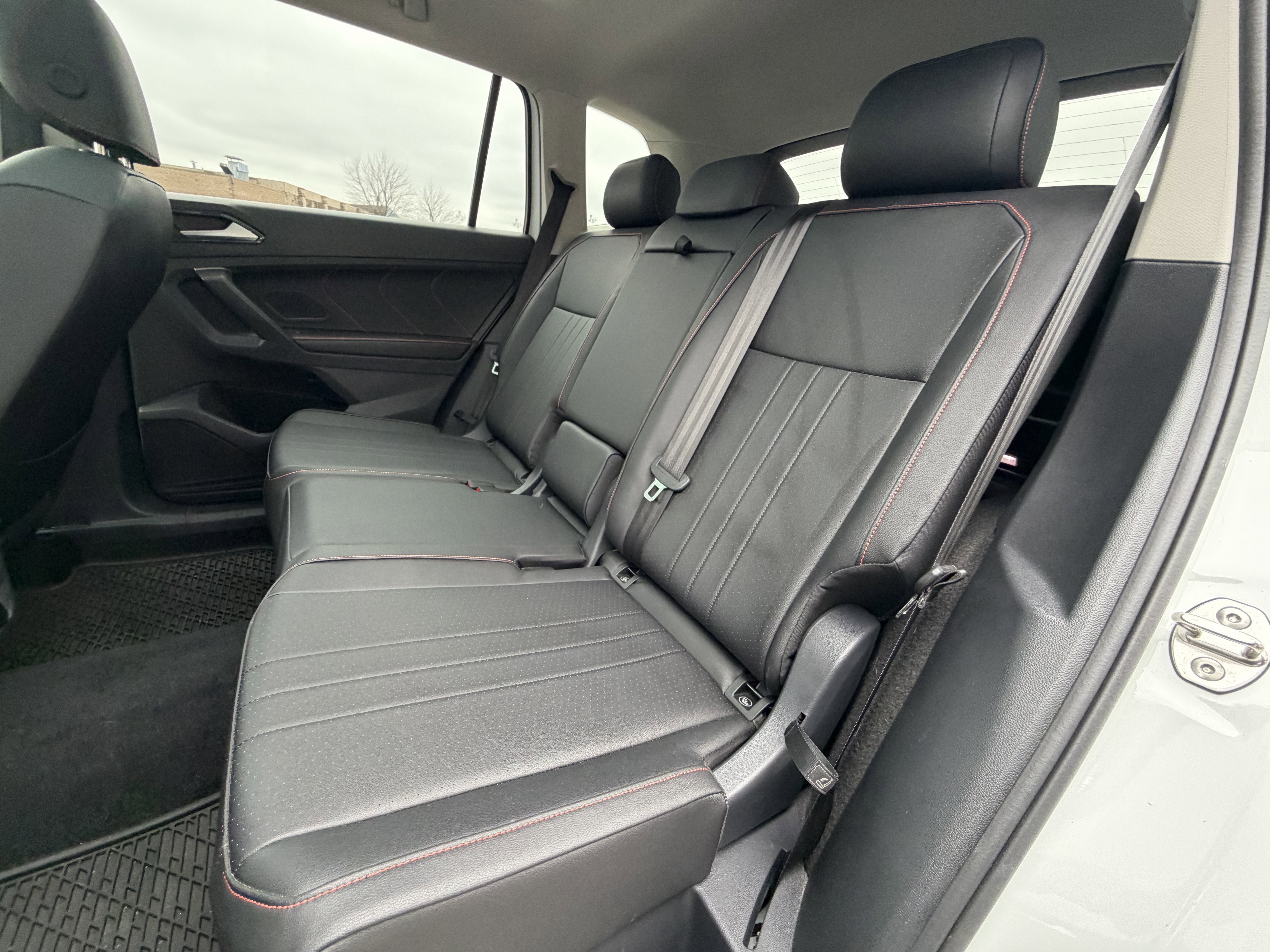 2024 Volkswagen Tiguan 2.0T Wolfsburg Edition