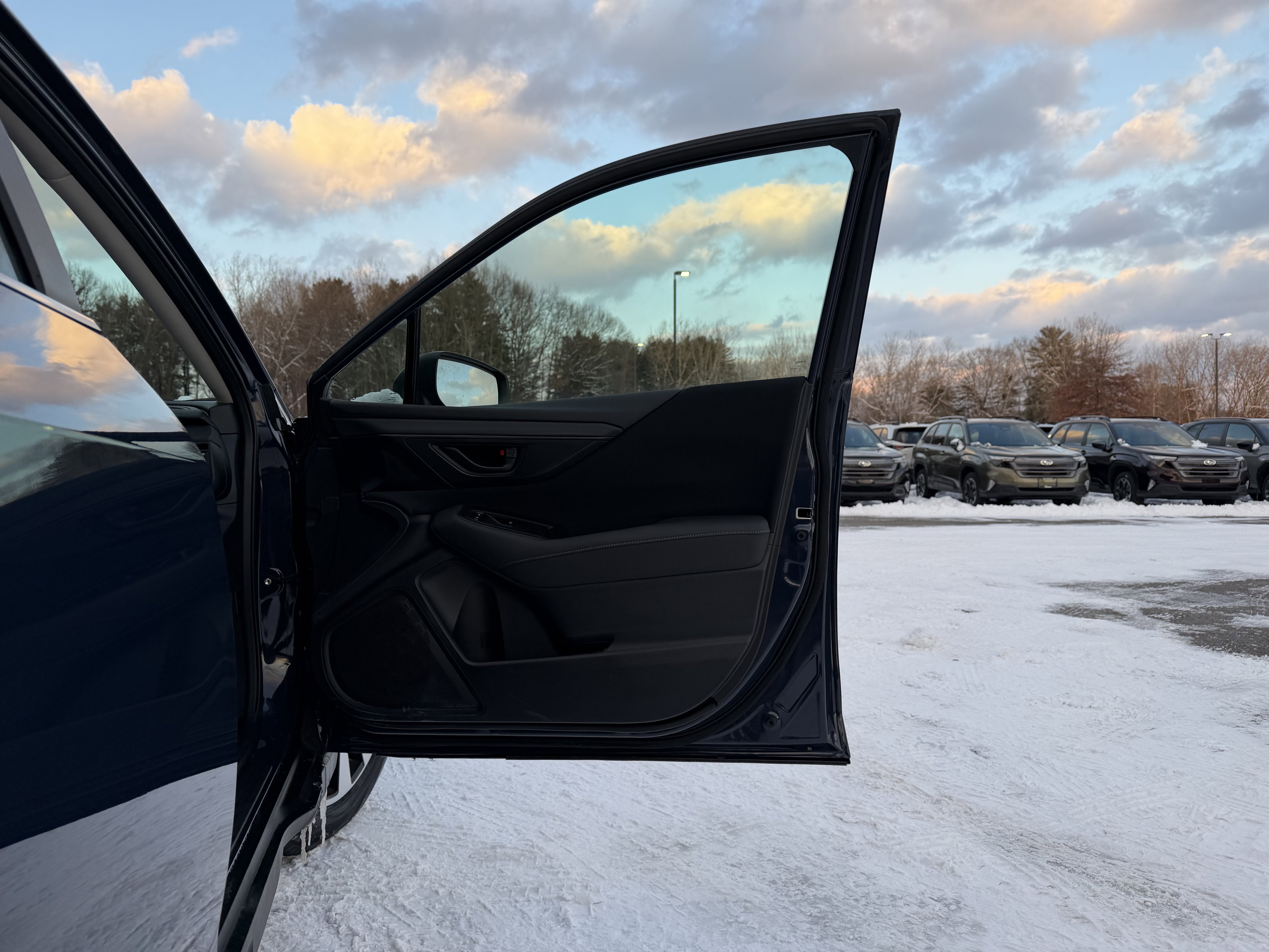 2025 Subaru Outback 2.5i