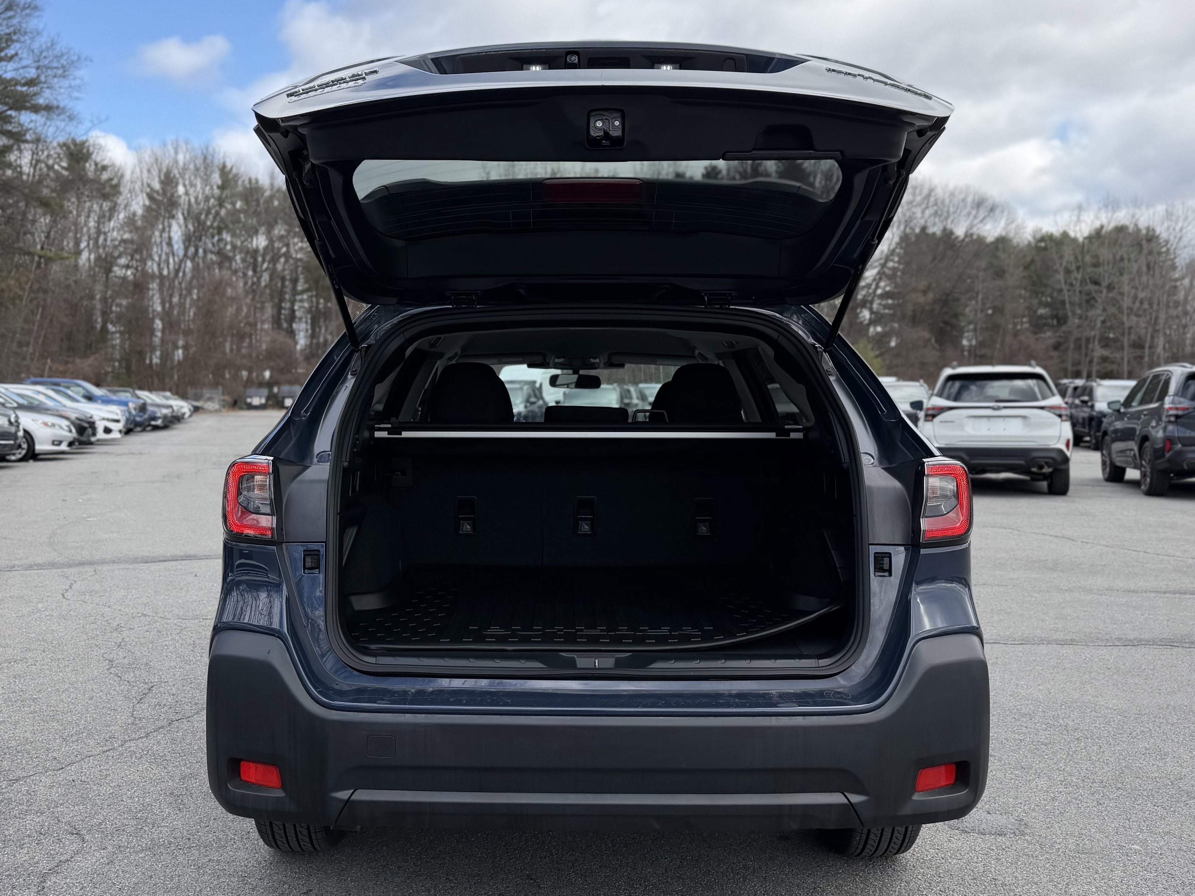 2023 Subaru Outback Premium