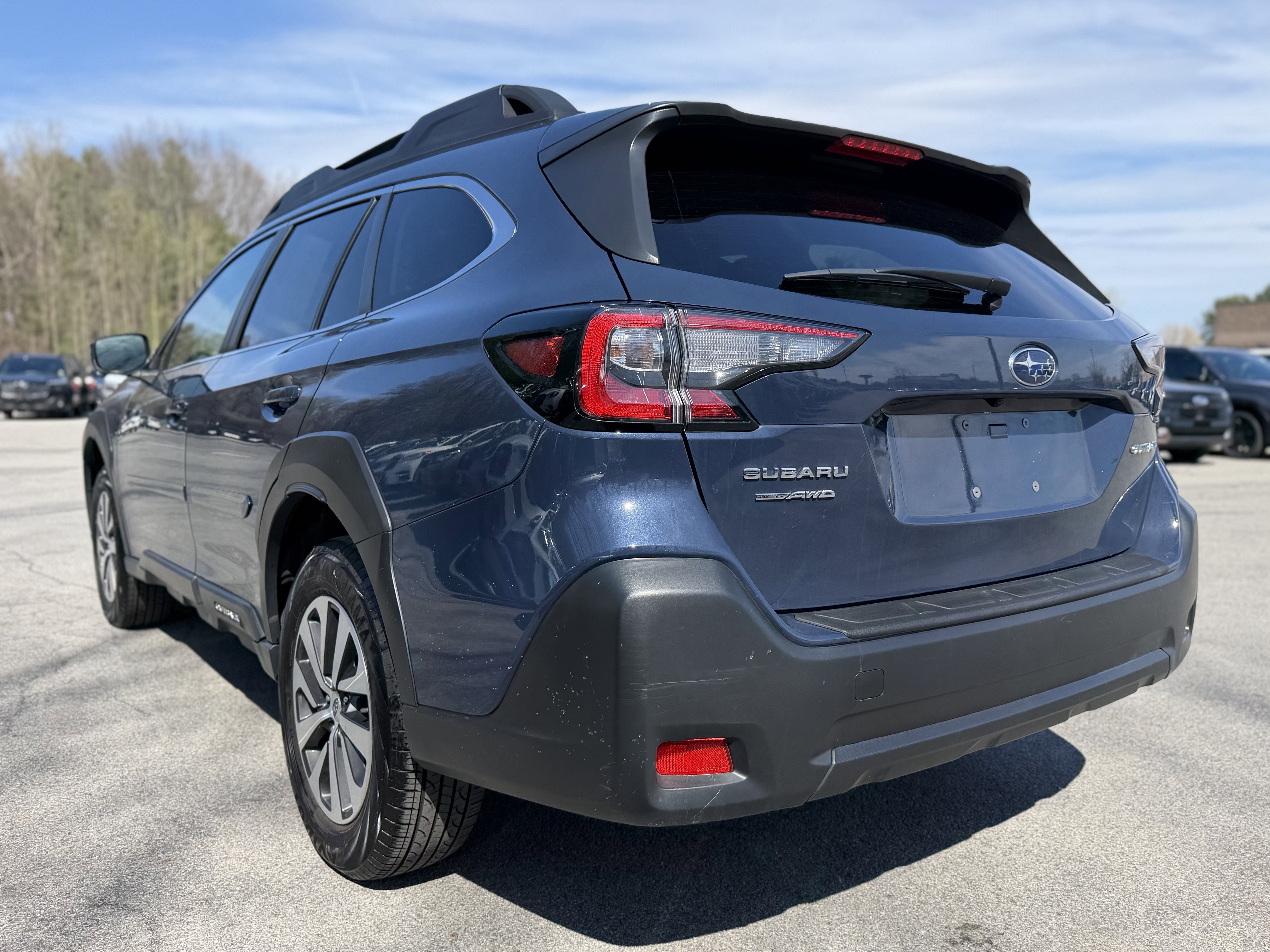 2025 Subaru Outback Premium