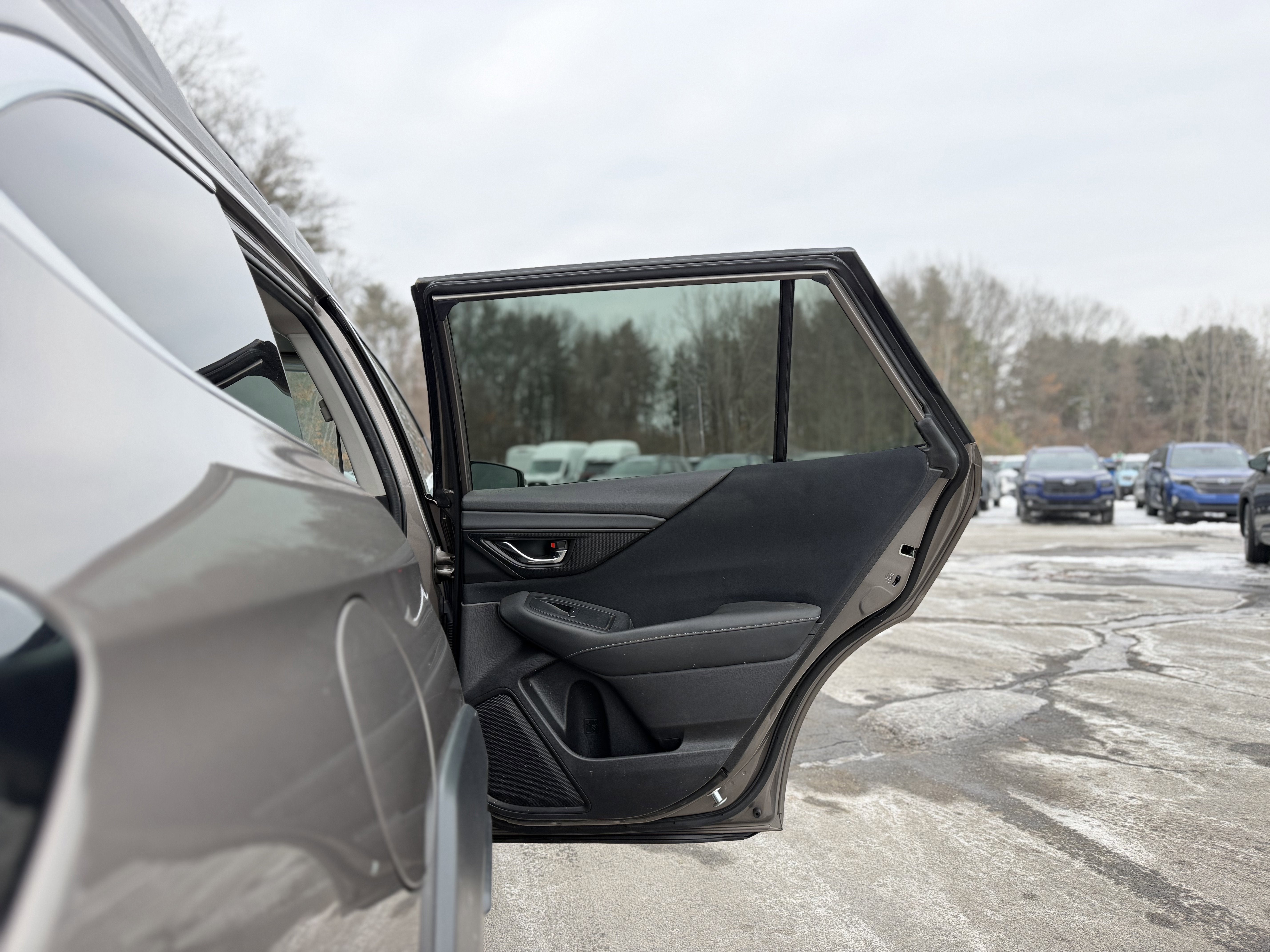 2023 Subaru Outback Premium