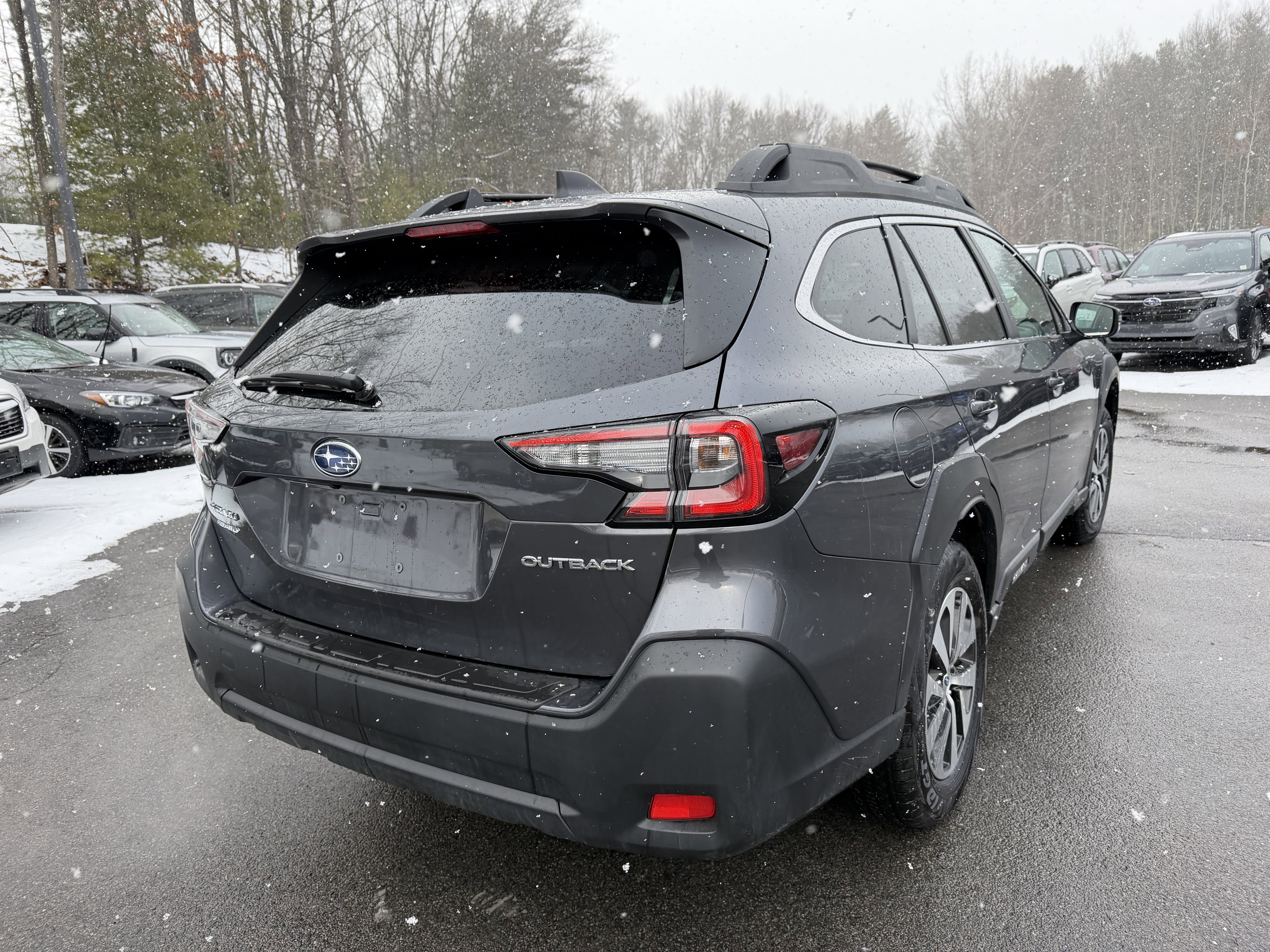 2025 Subaru Outback Premium