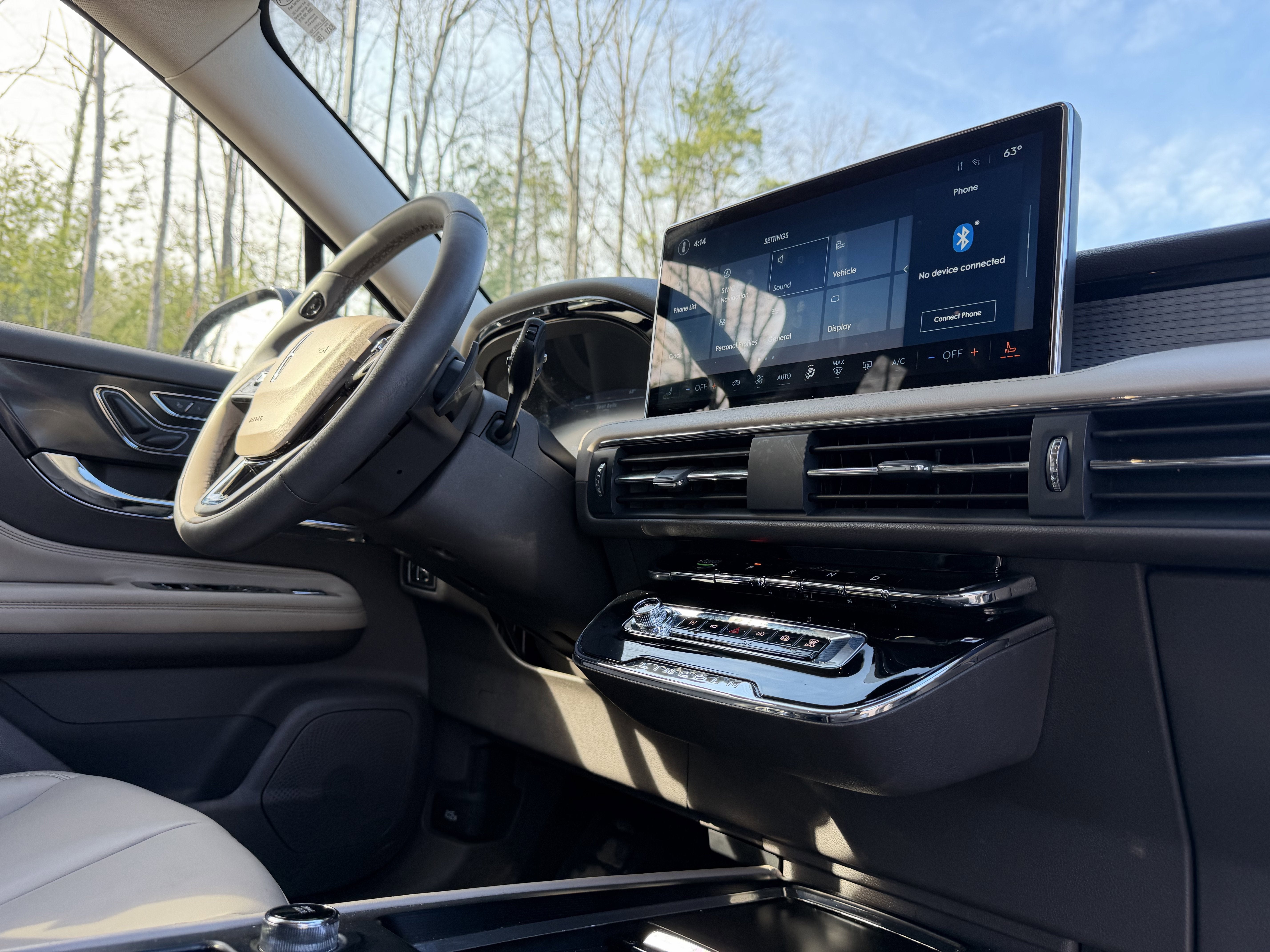 2023 Lincoln Corsair Standard