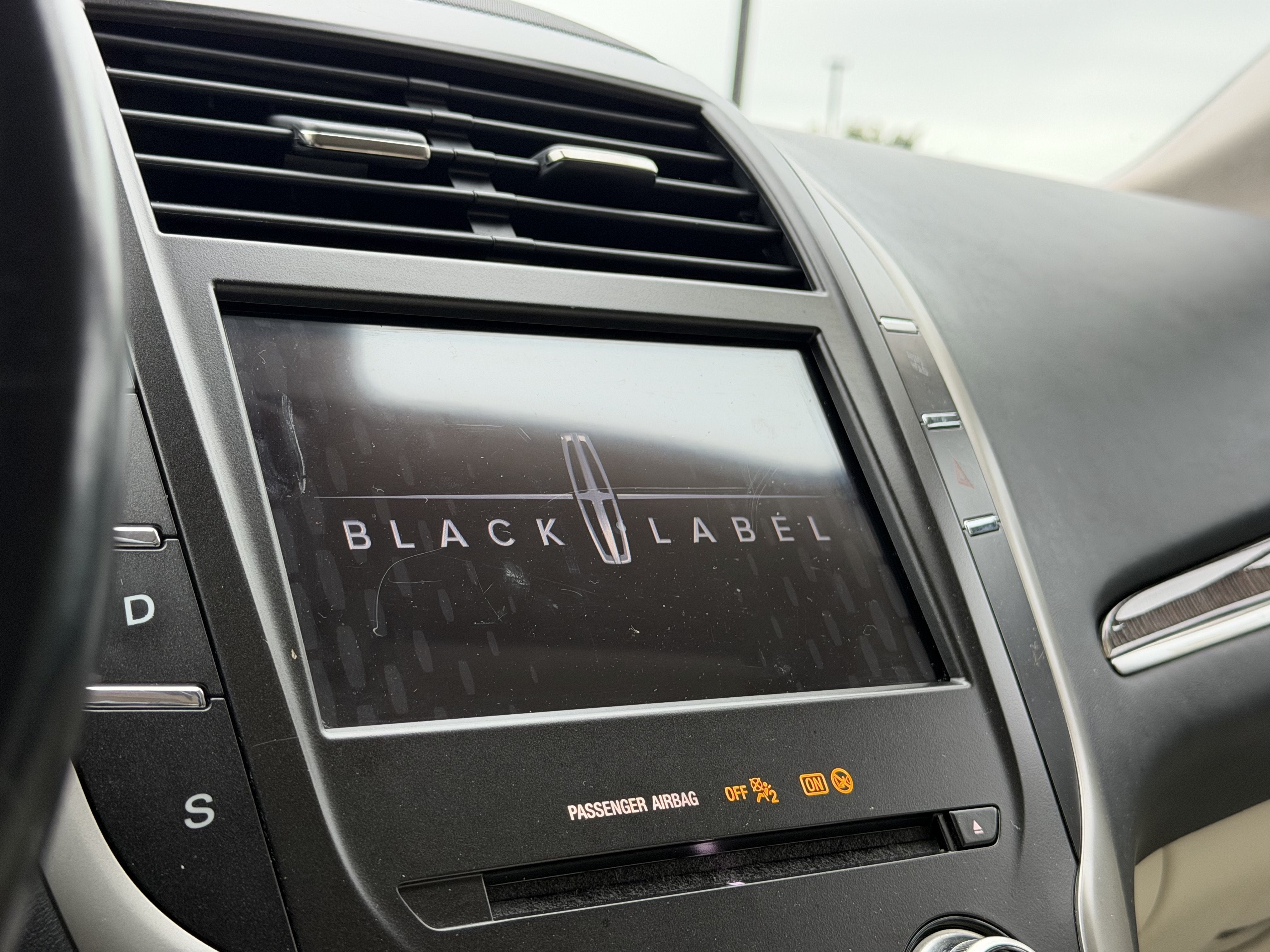 2019 Lincoln MKC Black Label