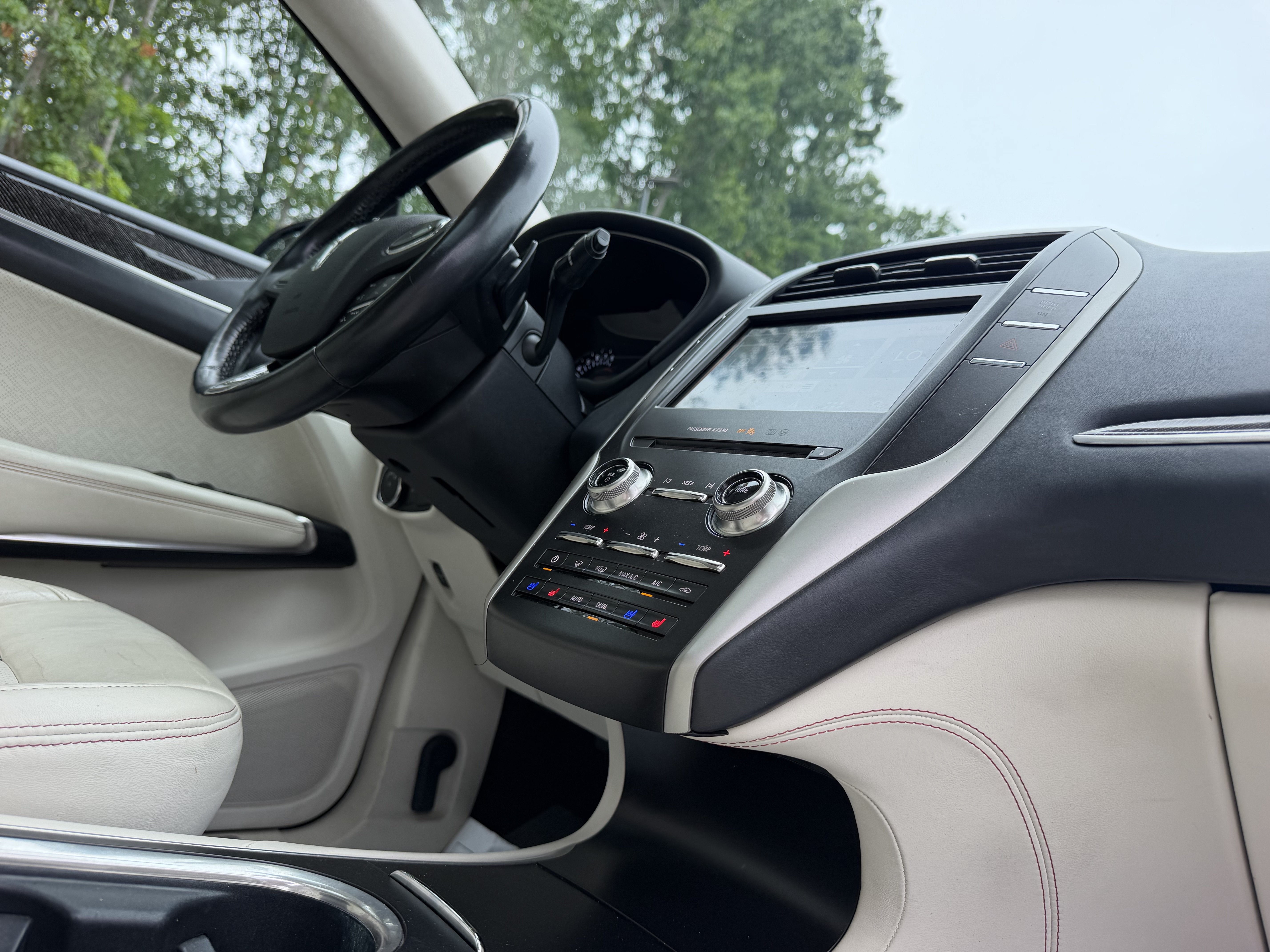 2019 Lincoln MKC Black Label