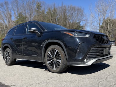 2022 Toyota Highlander XSE
