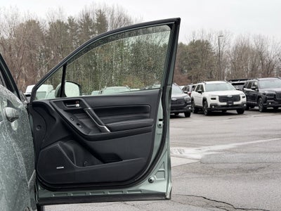 2017 Subaru Forester 2.5i Touring