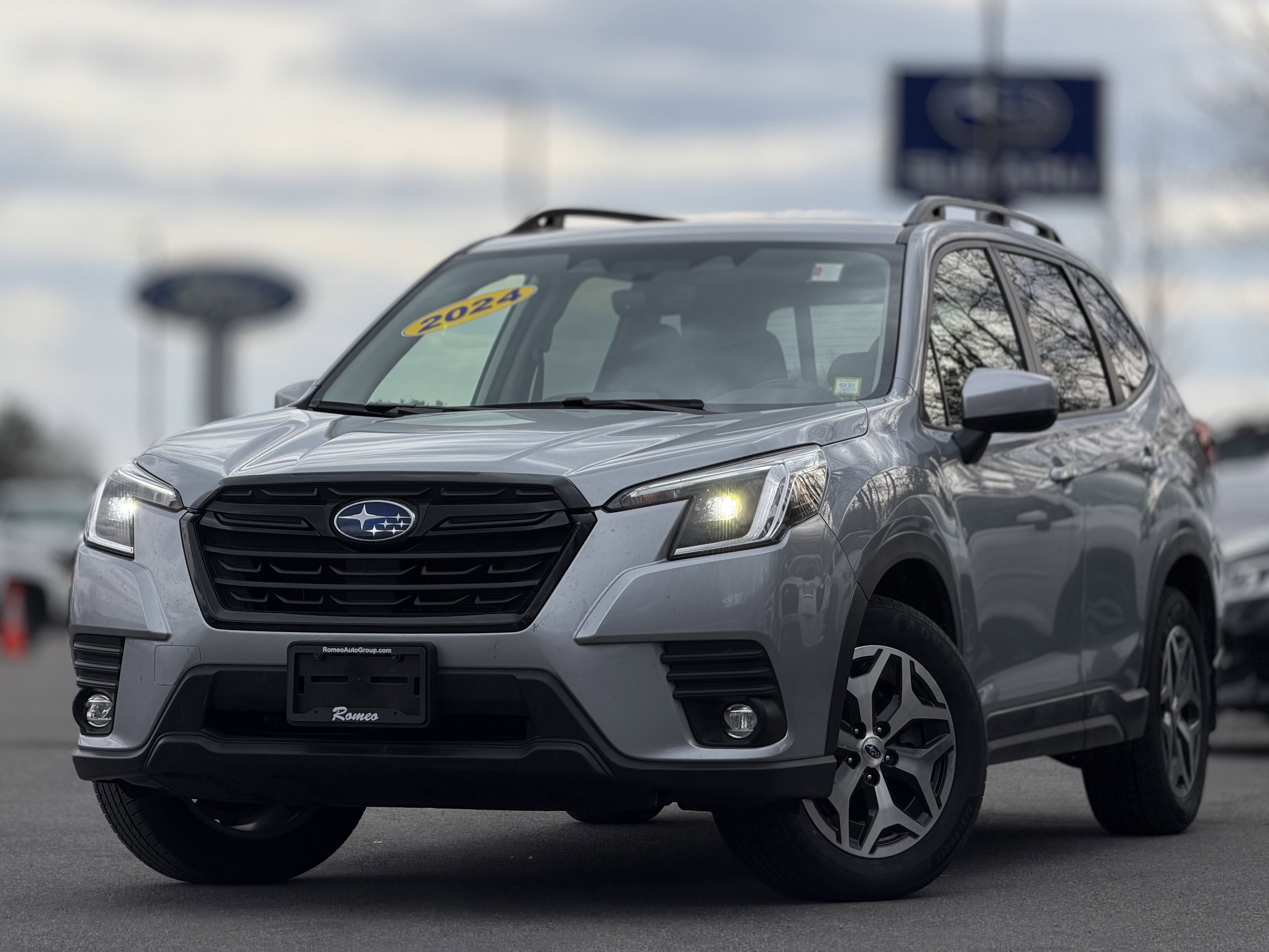 2024 Subaru Forester Premium