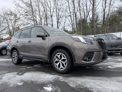 2023 Subaru Forester Premium