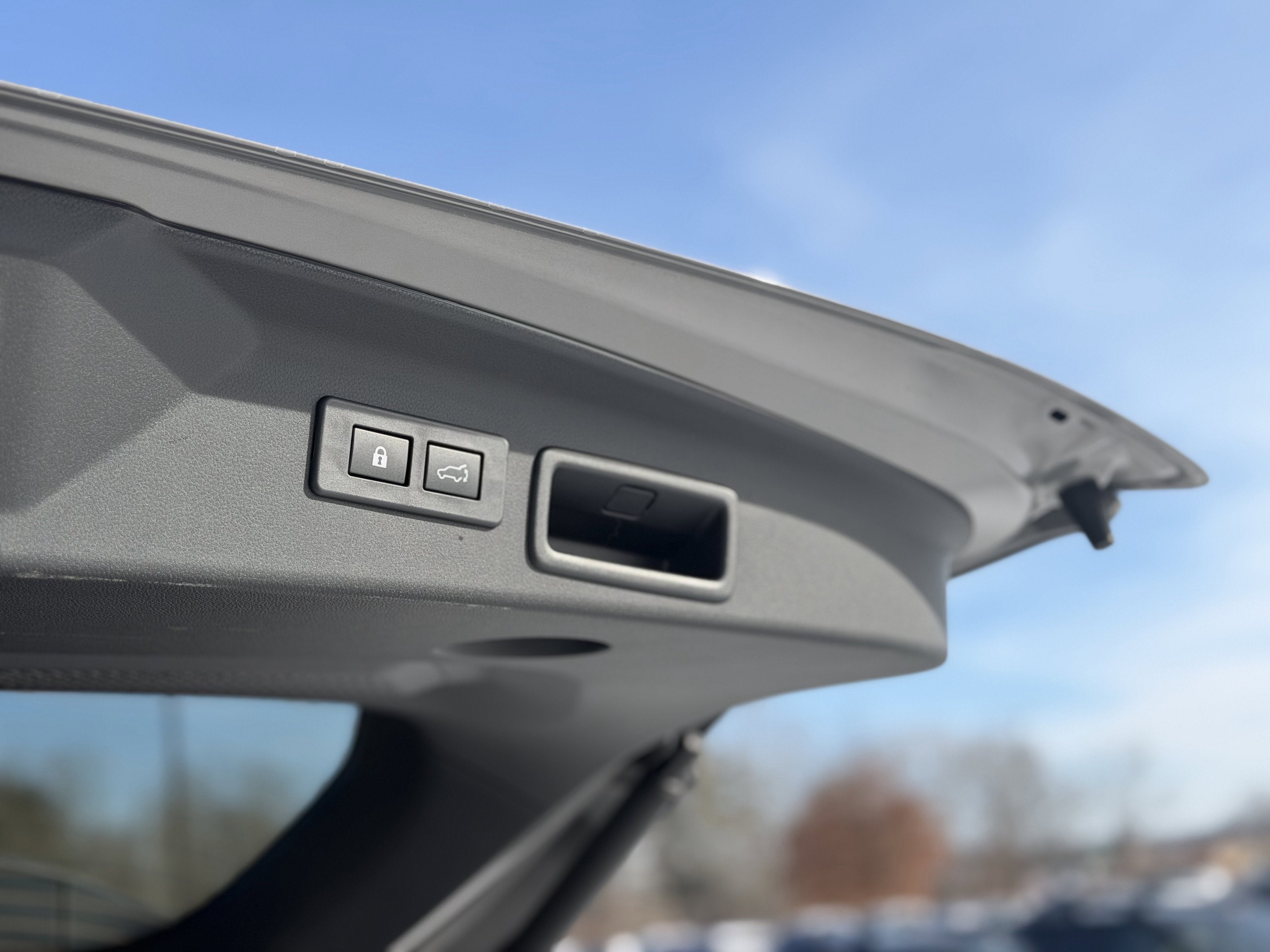 2025 Subaru Forester Hybrid Premium