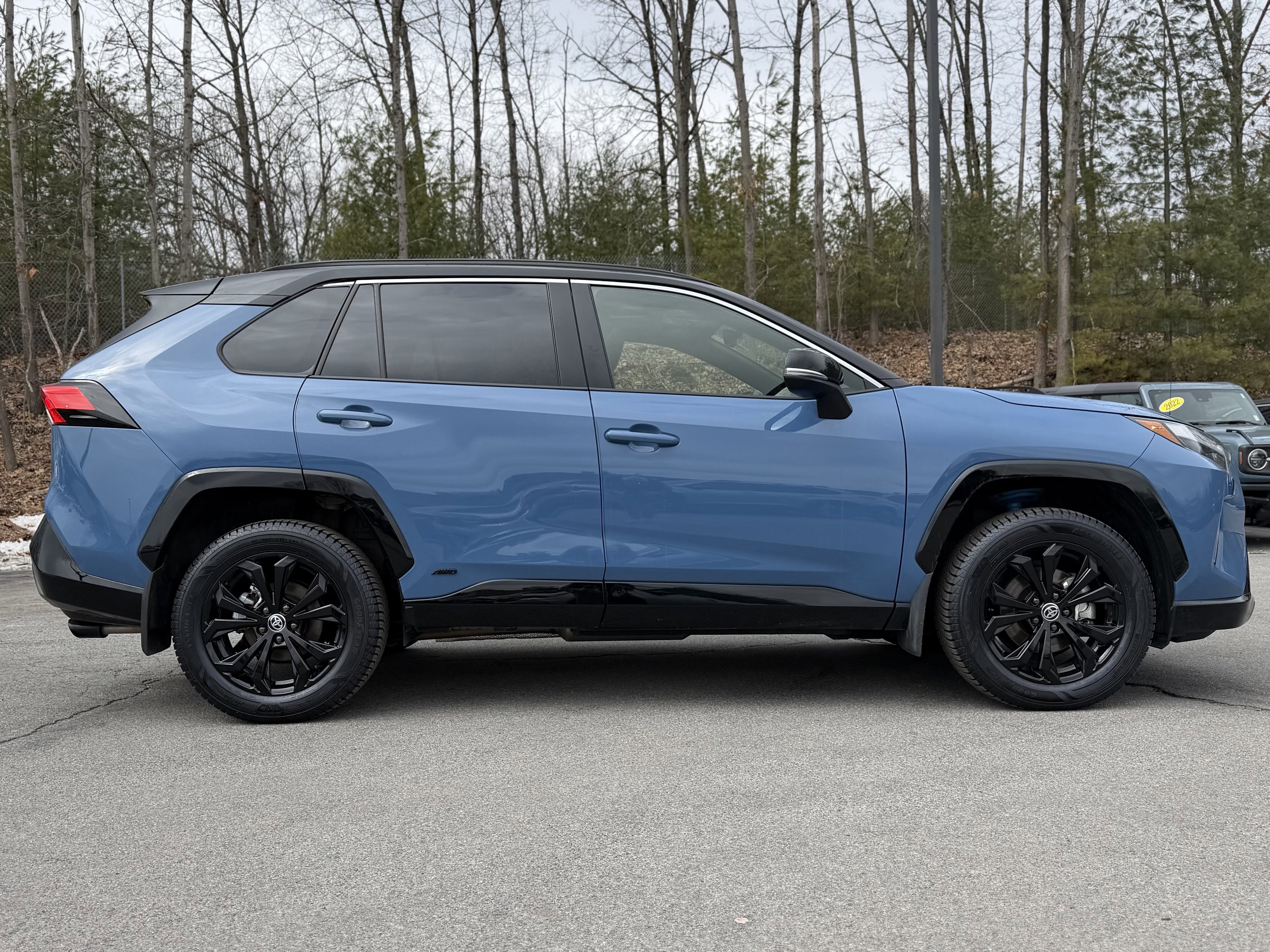 2025 Toyota RAV4 Hybrid XSE