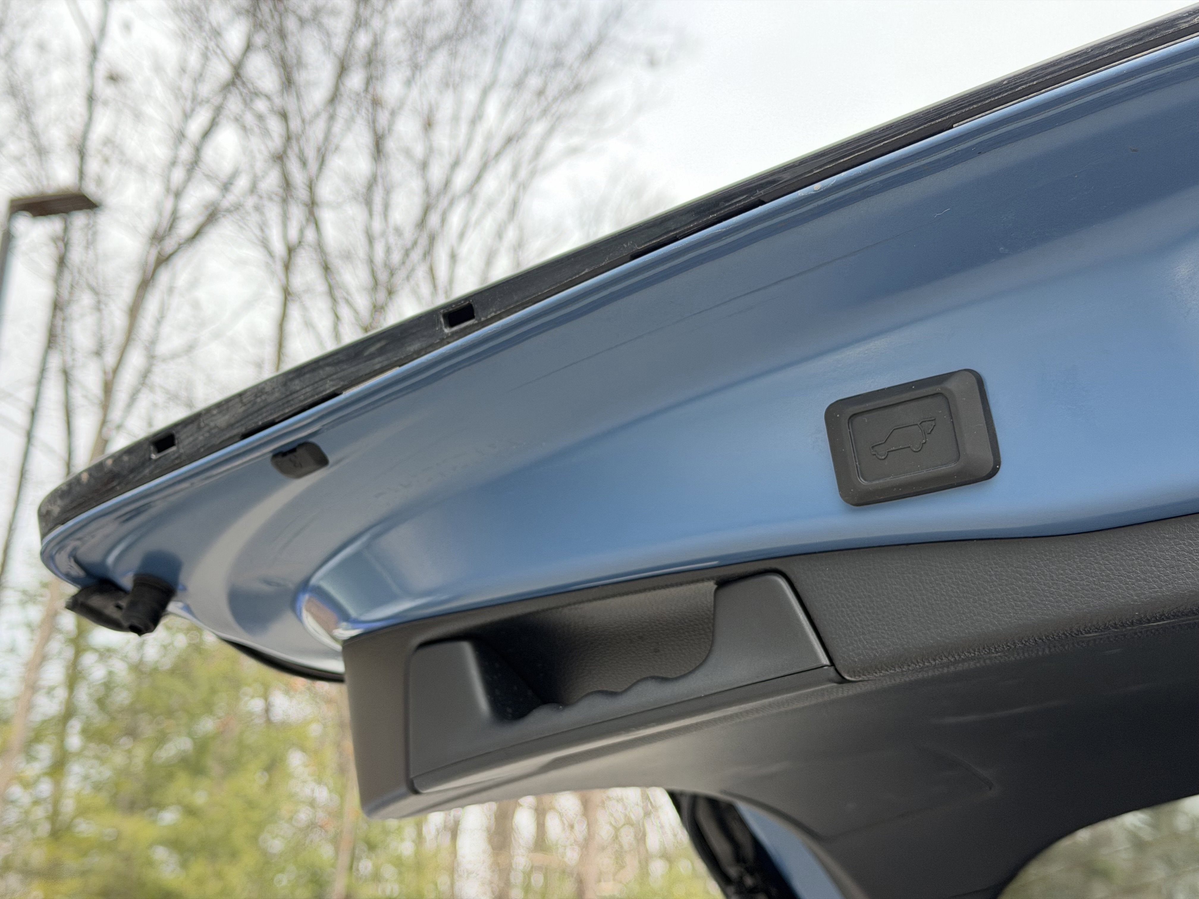 2025 Toyota RAV4 Hybrid XSE