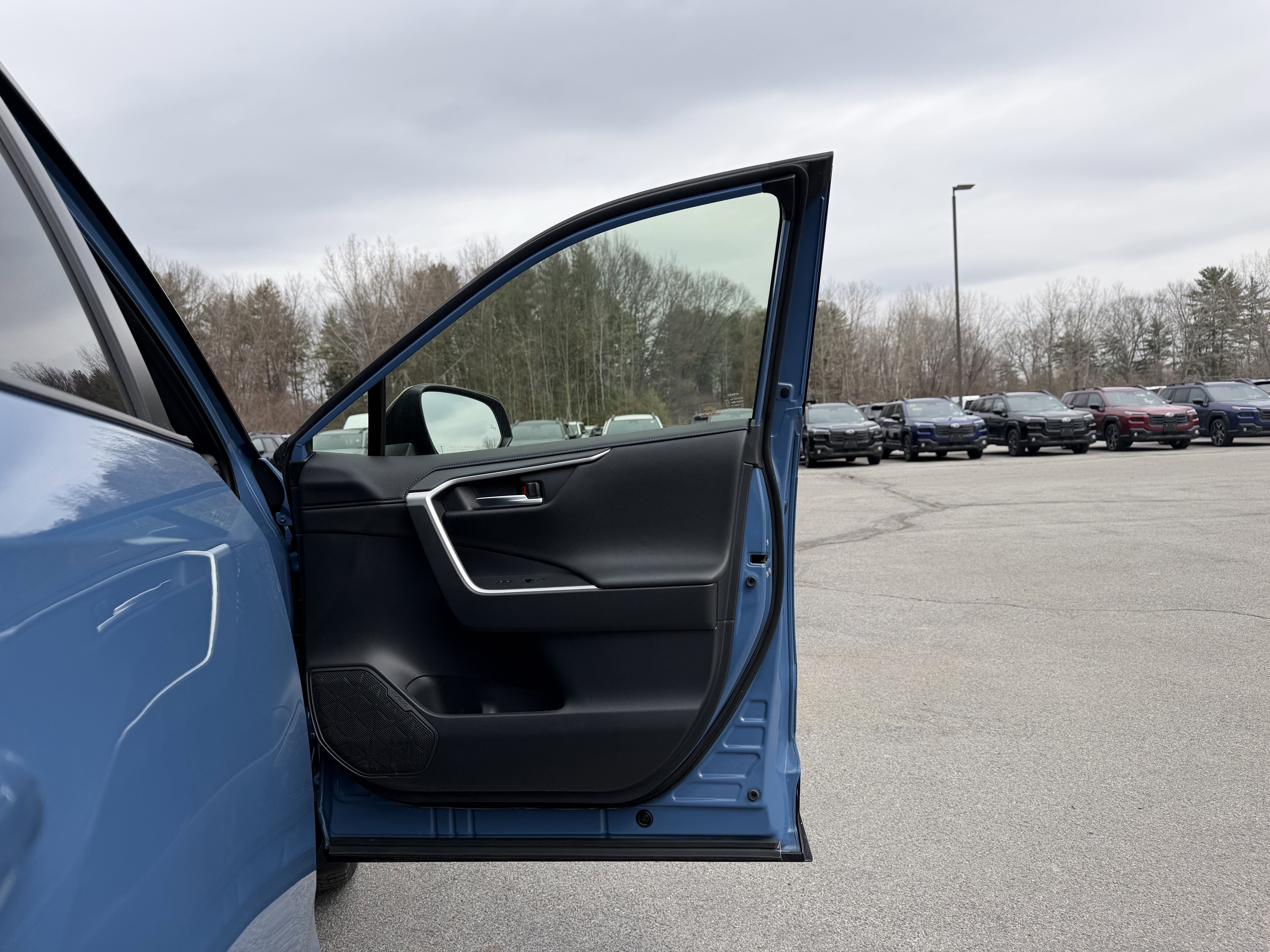 2025 Toyota RAV4 Hybrid XSE