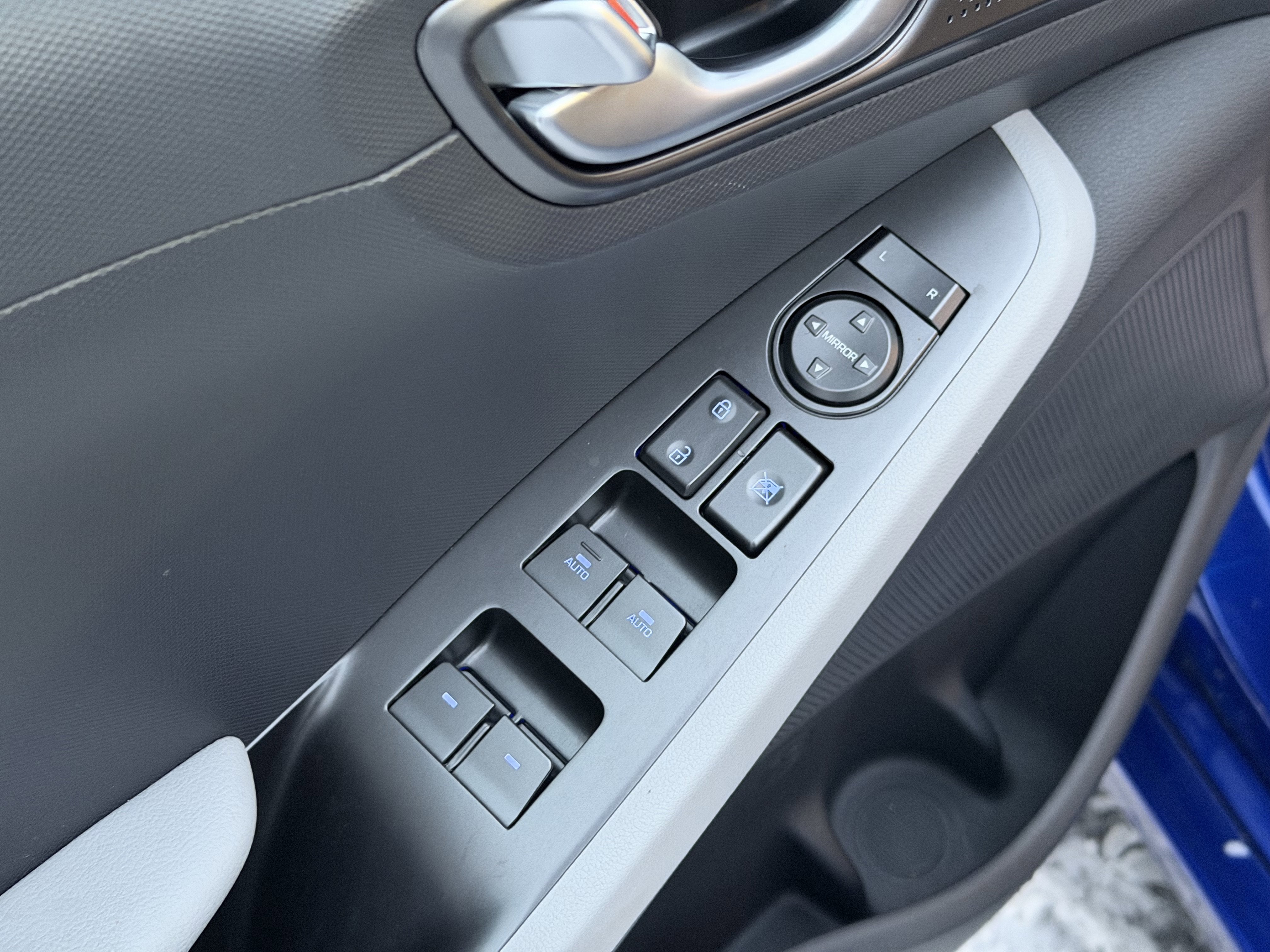 2022 Hyundai Ioniq Plug-In Hybrid SEL