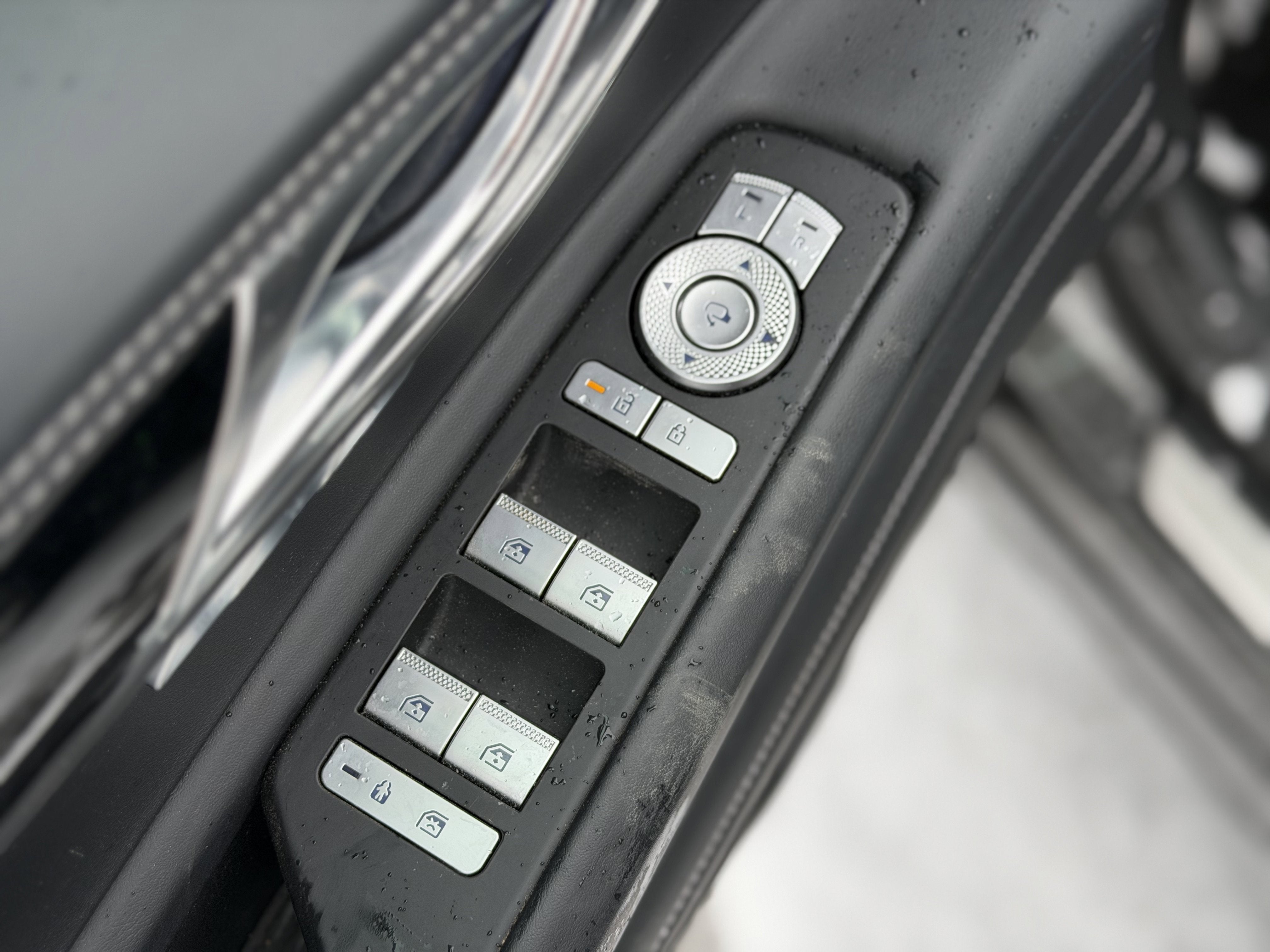 2025 Genesis GV80 2.5T